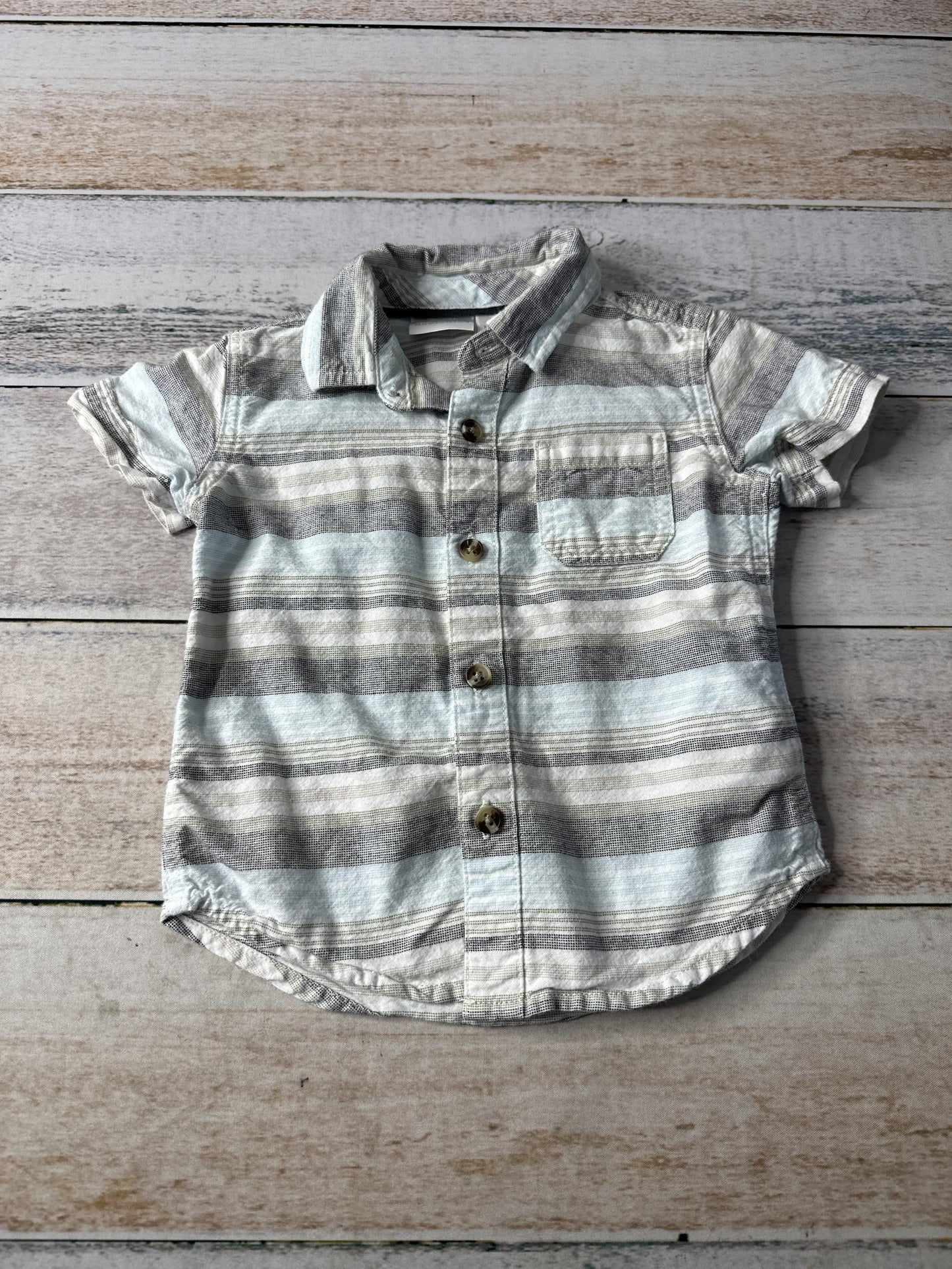 KoalaKids Boys Grey | Light Blue | Stripe Button Down Short Sleeve Size: 6-9 months Grey | Light Blue | Stripe