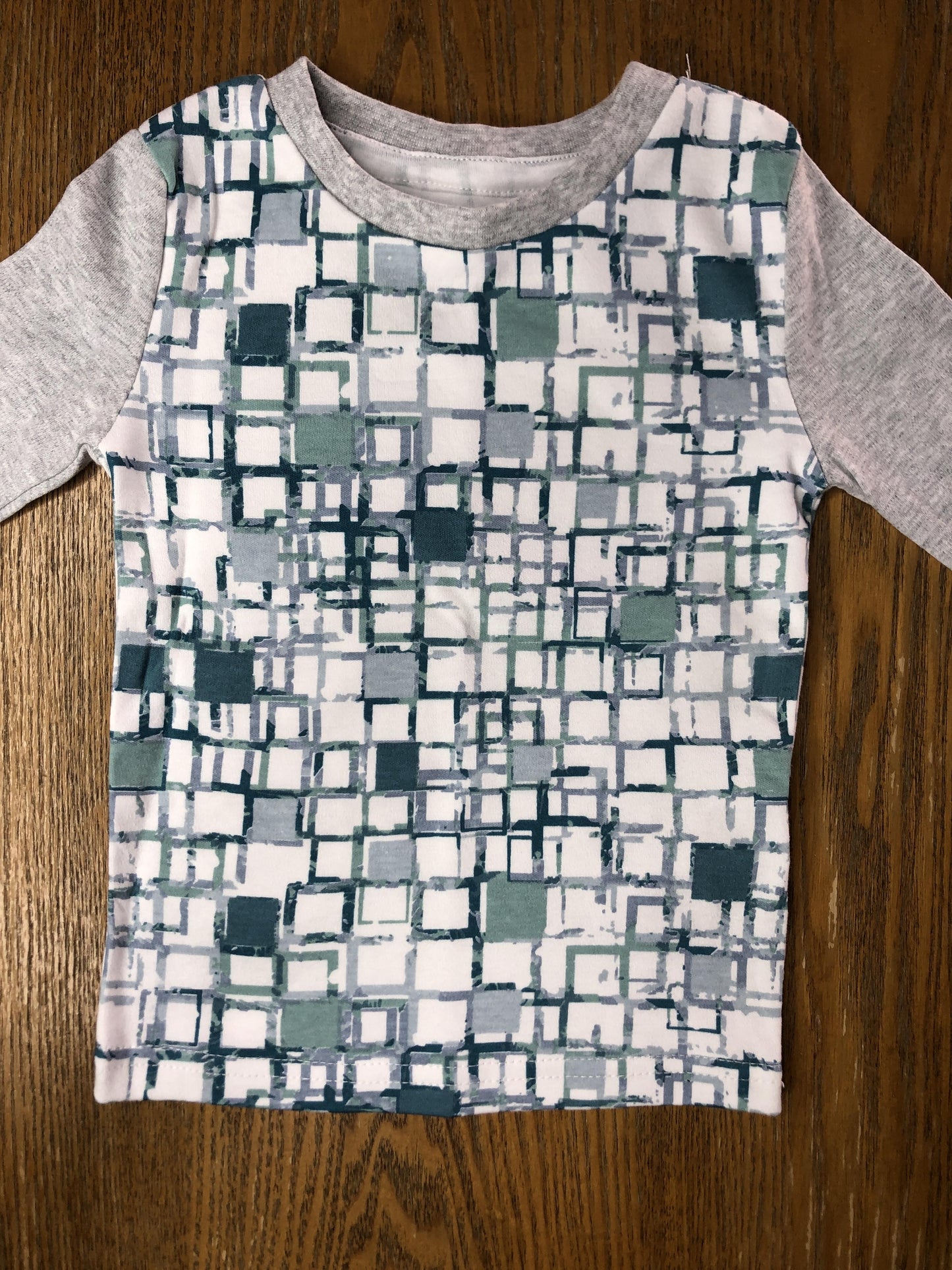 asher and olivia Unisex Grey | Light Blue | White Pajamas Size: 18 months Grey | Light Blue | White