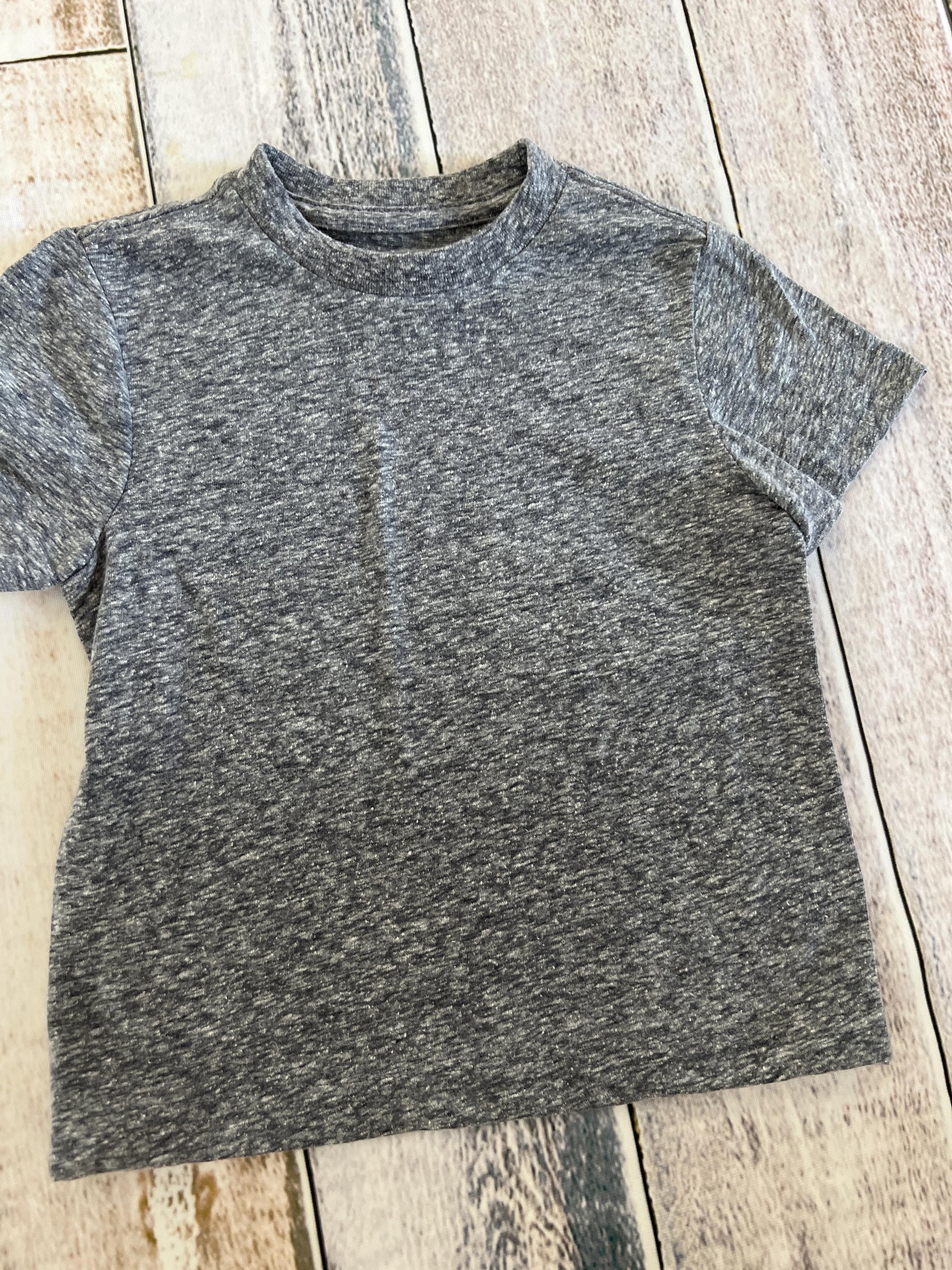 Tucker + Tate Unisex Grey | Light Blue T-Shirt Size: 2T Grey | Light Blue