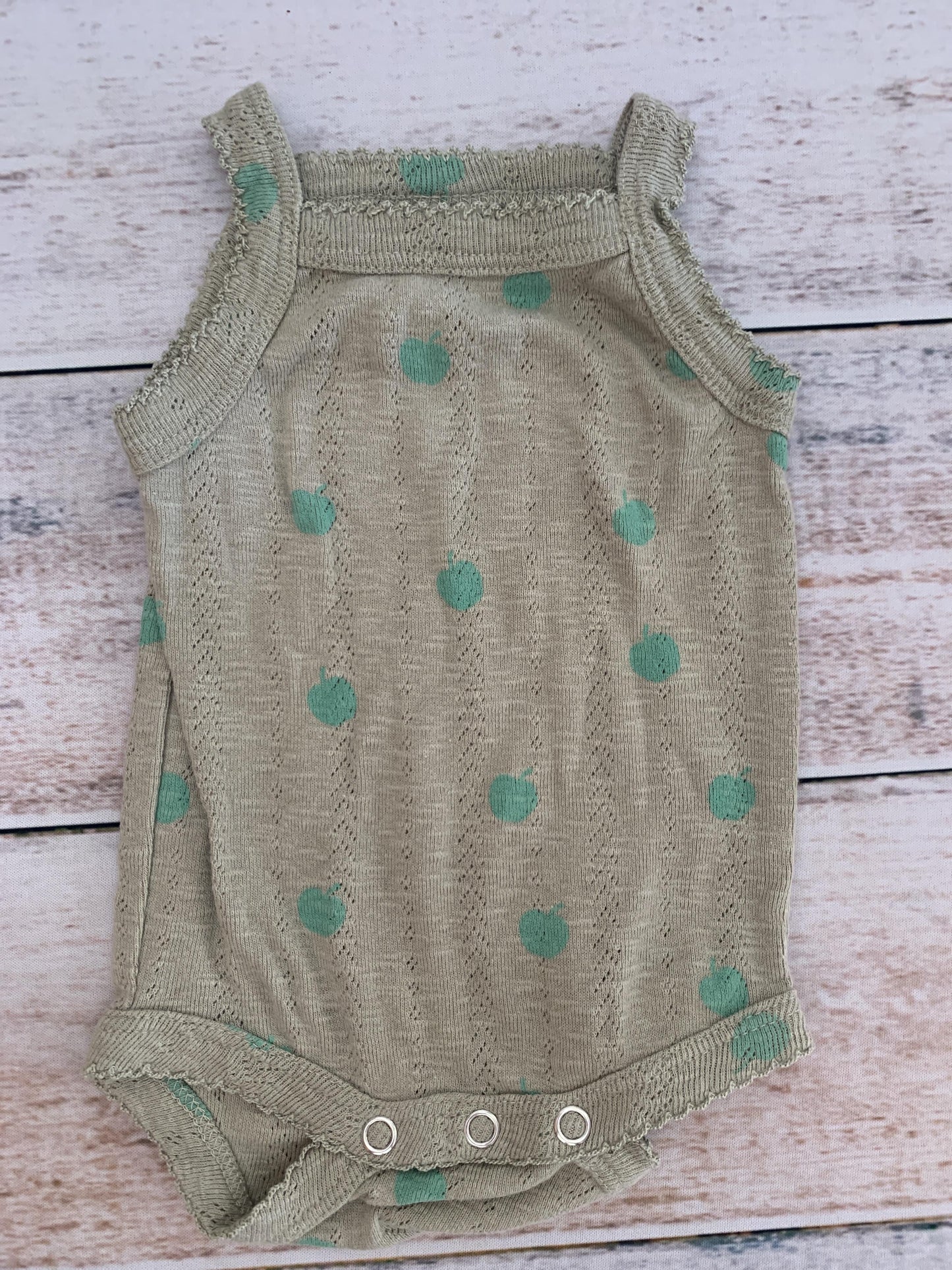 Kate Quinn Girls Grey | light green | Fruit Onesie Size: 0-3 months Grey | light green | Fruit