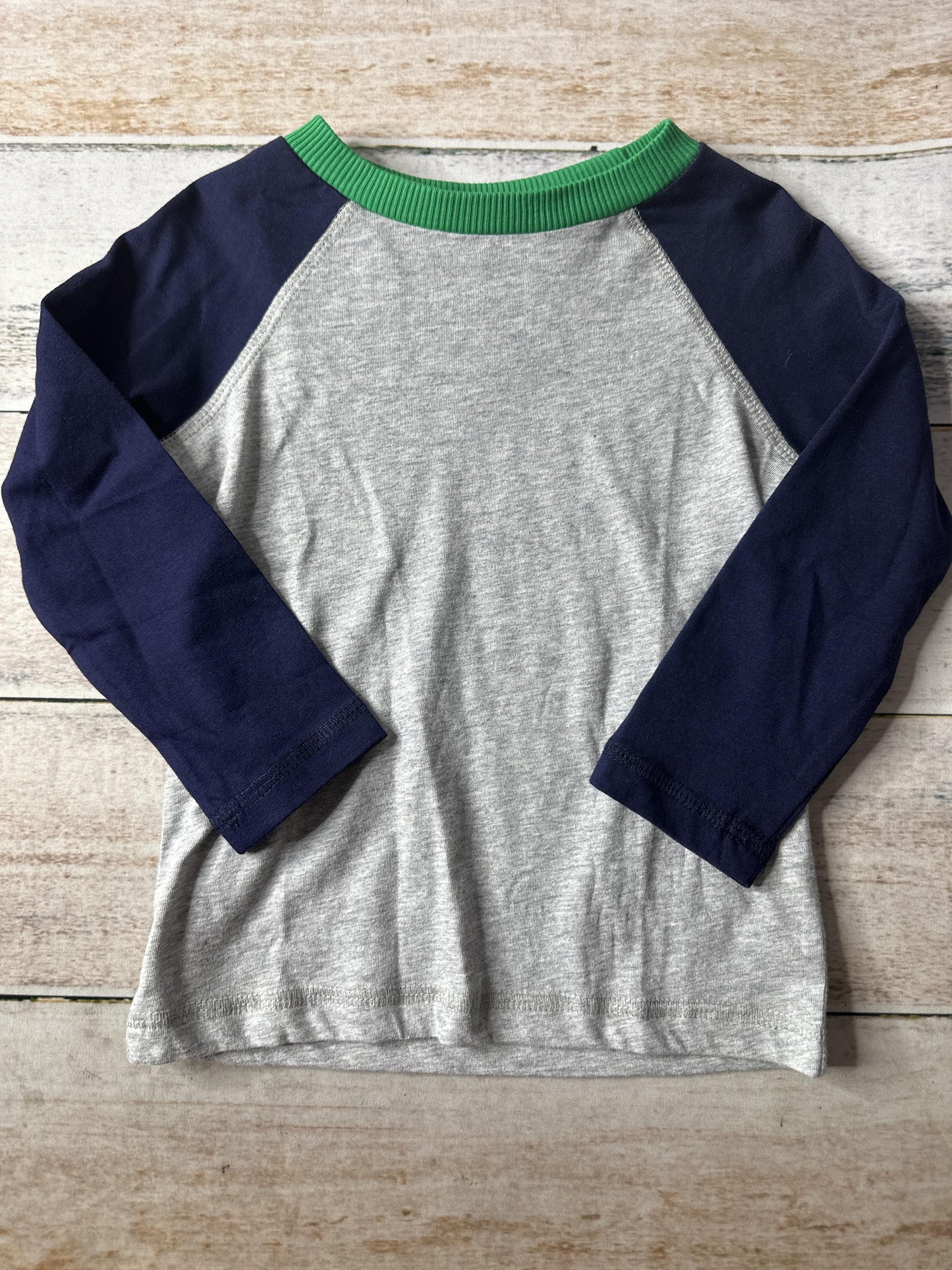 Mightly Boys Grey | light green | Navy Blue Long Sleeve T-Shirt Size: 2T Grey | light green | Navy Blue