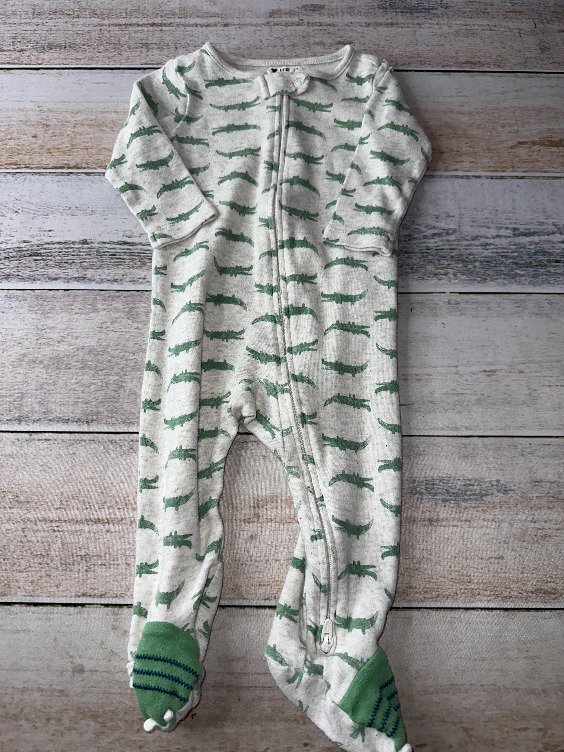 Girls Grey | light green Pajamas Size: 6-9 months Grey | light green