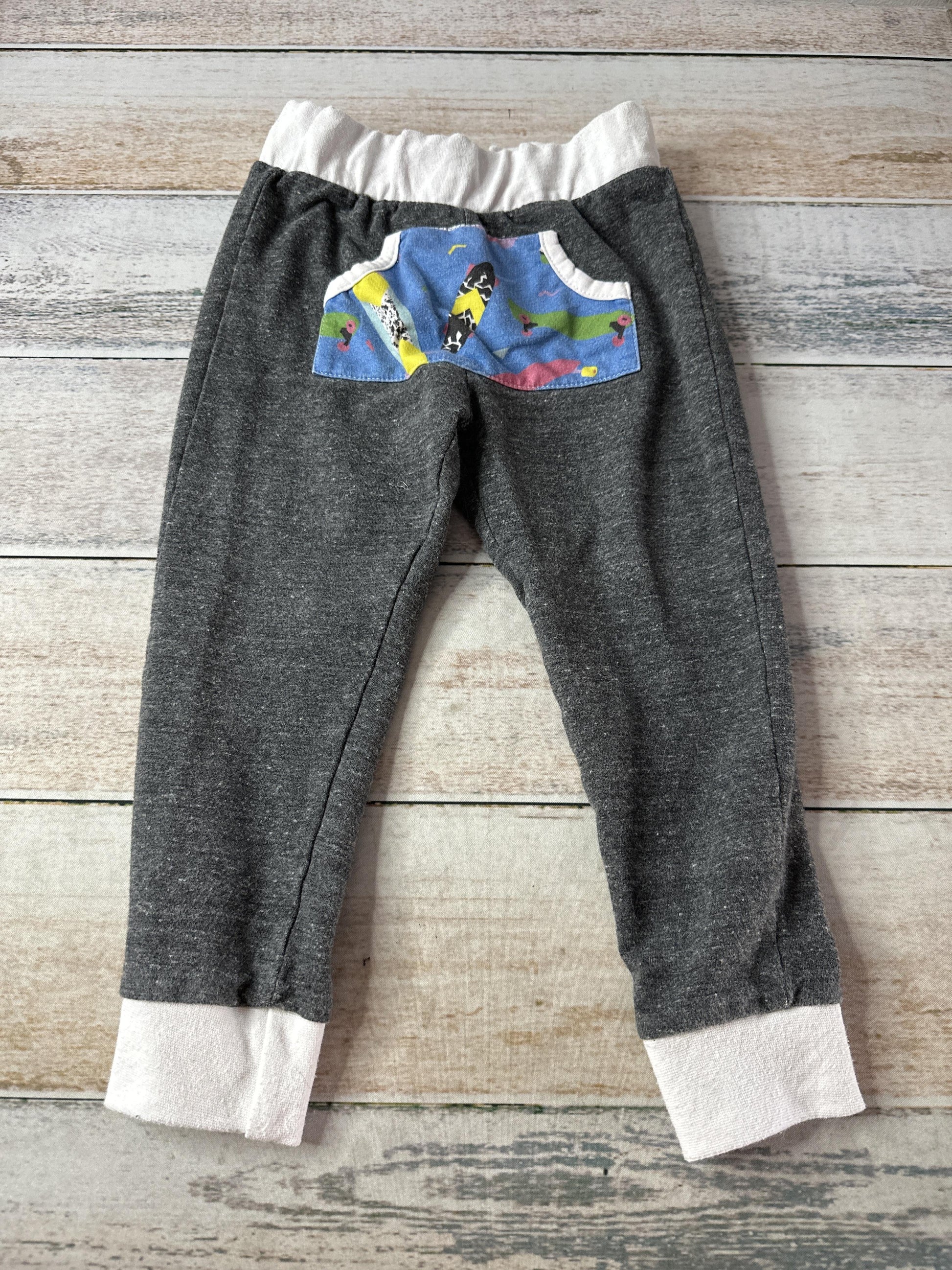 Miki miette Boys Grey | Multi | Pattern Pants Size: 2T Grey | Multi | Pattern