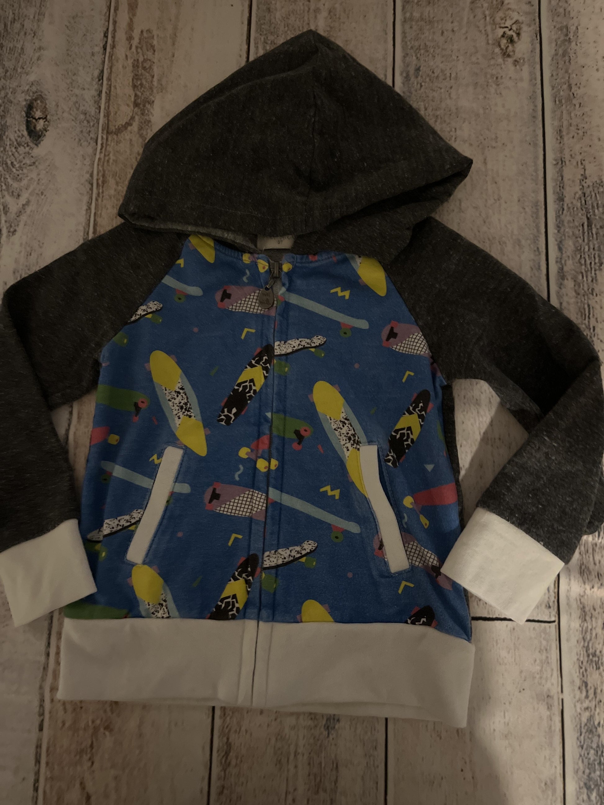 Miki miette Boys Grey | Multi | Pattern Hoodie Size: 3T Grey | Multi | Pattern