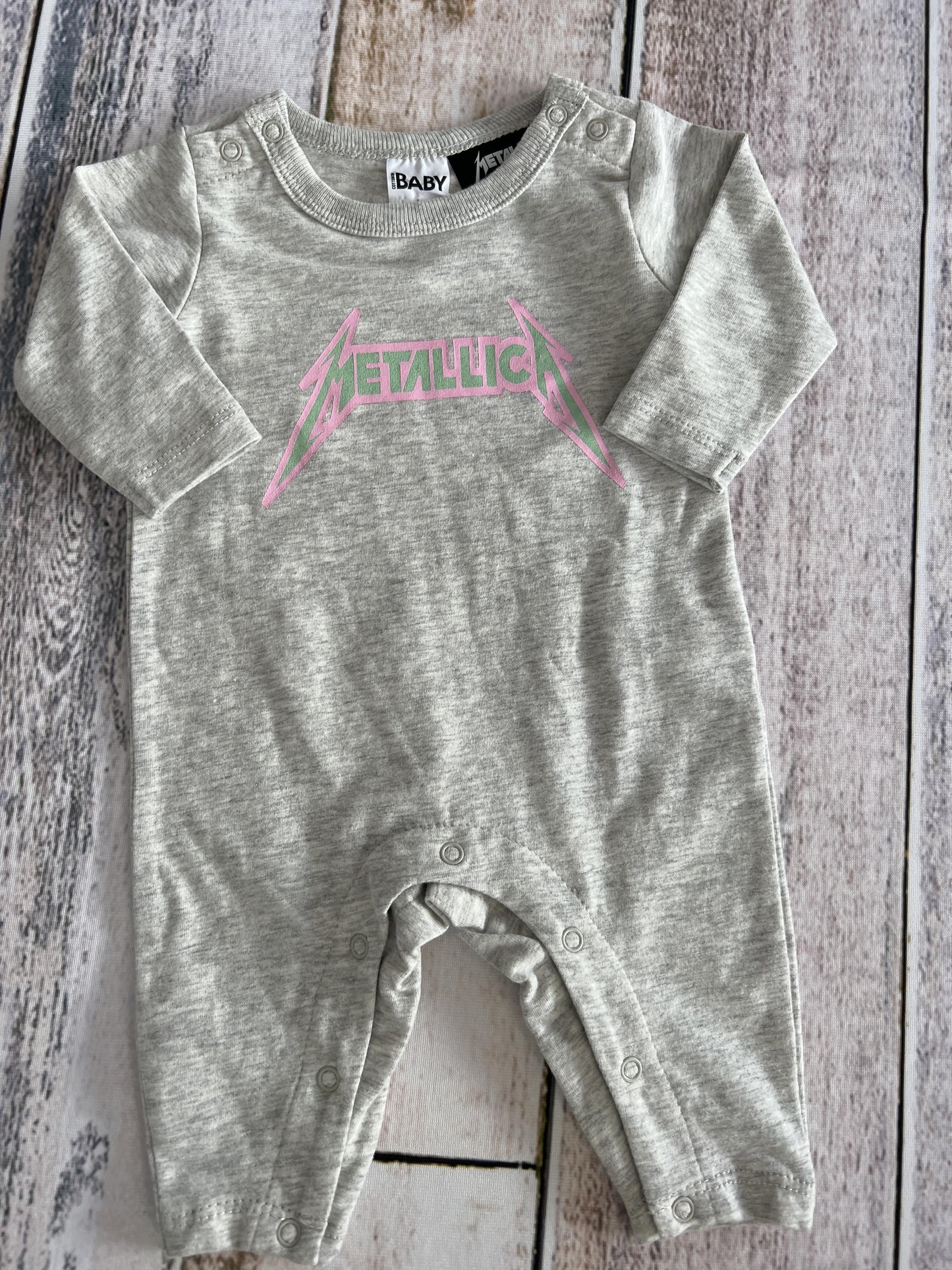 Metallica Girls Grey | Music Long Sleeve Outfit Size: Newborn Grey | Music