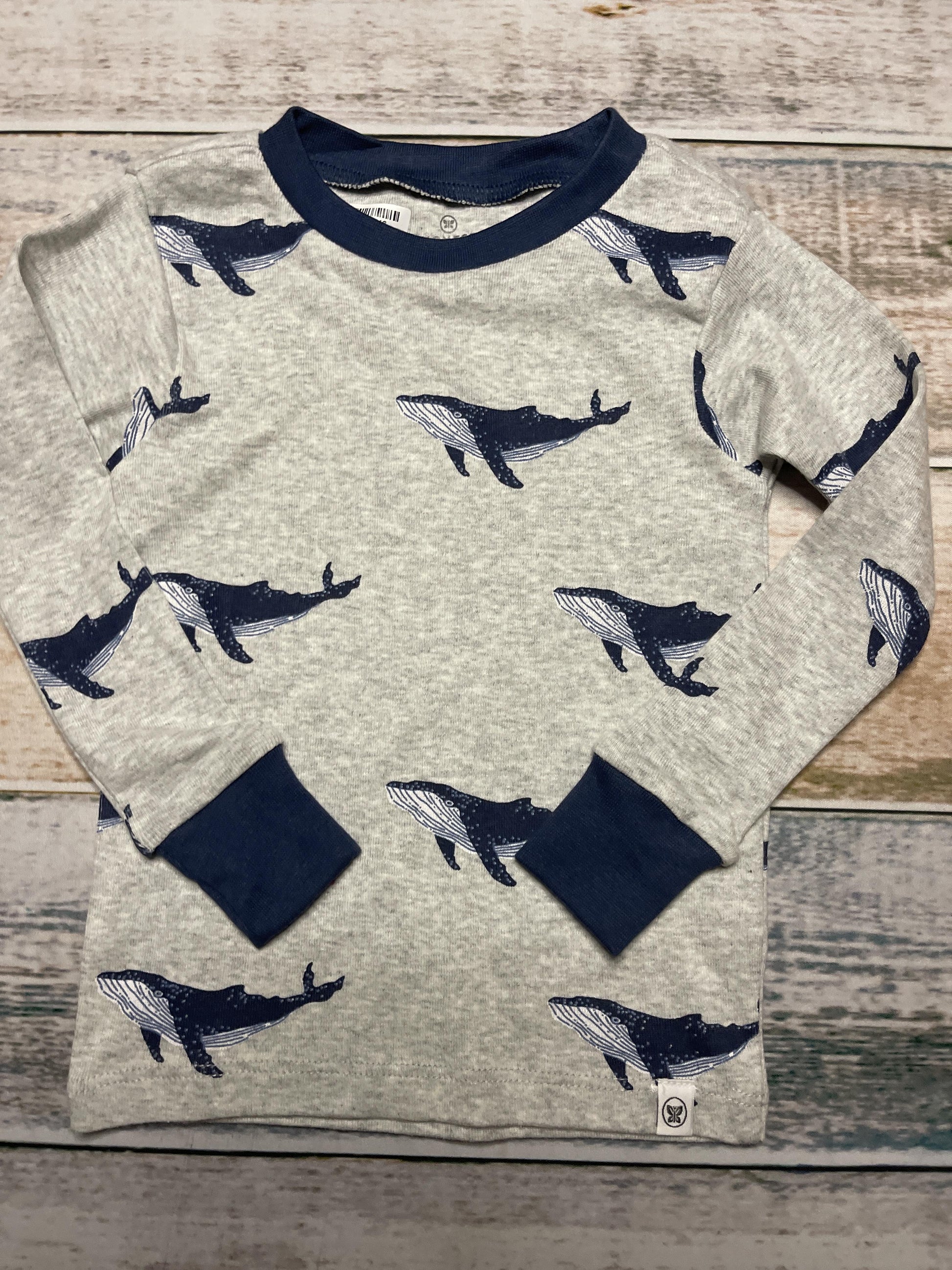 Honest Co Boys Grey | Navy Blue | whales Pajamas Size: 18 months Grey | Navy Blue | whales