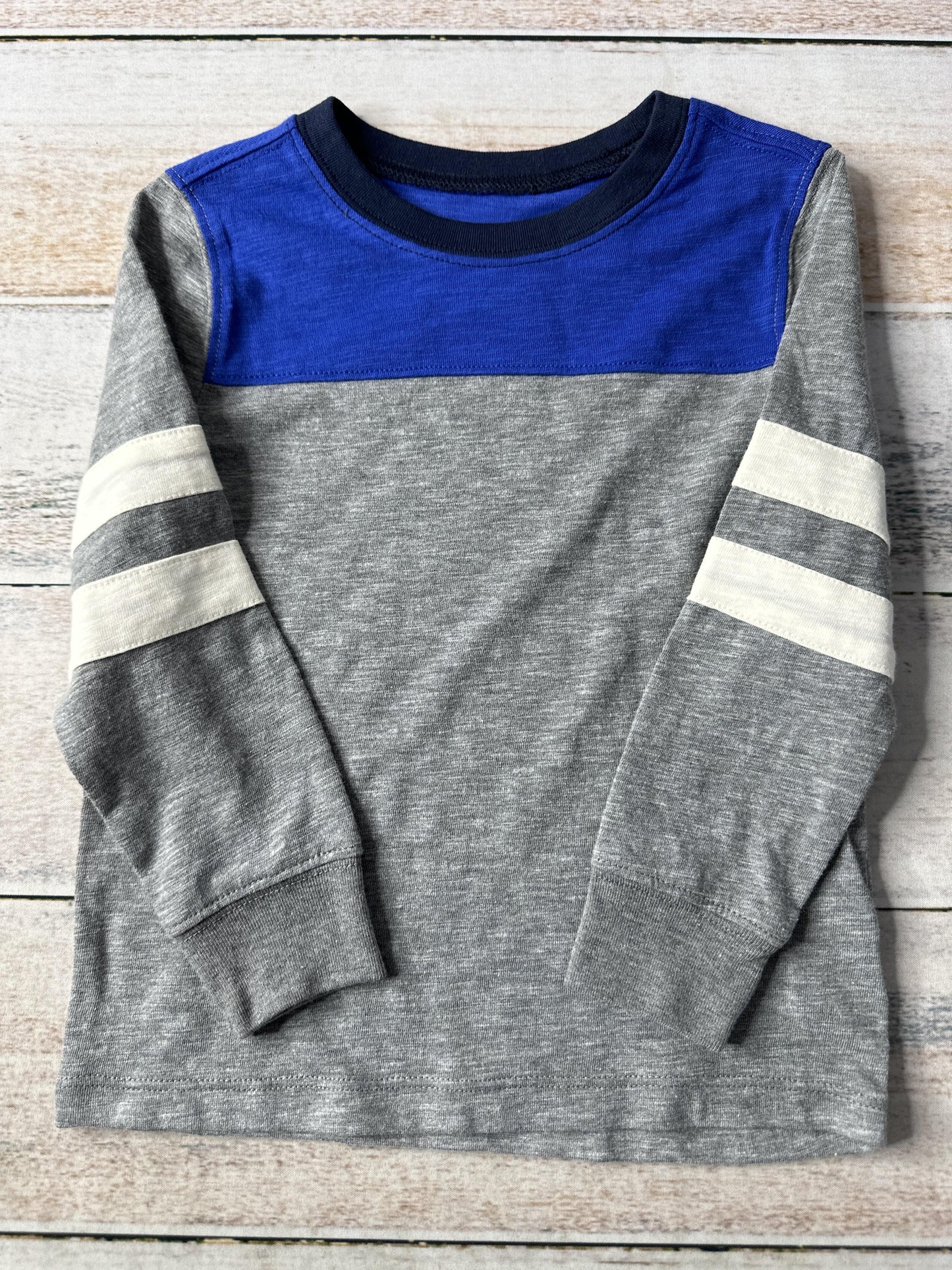 Old Navy Unisex Grey | Navy Blue | White Long Sleeve T-Shirt Size: 3T Grey | Navy Blue | White