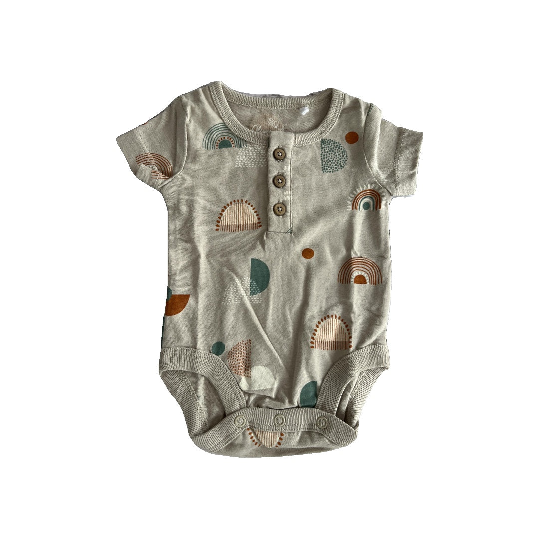 Oliver & Rain Unisex Grey | Pattern Onesie Size: Newborn Grey | Pattern