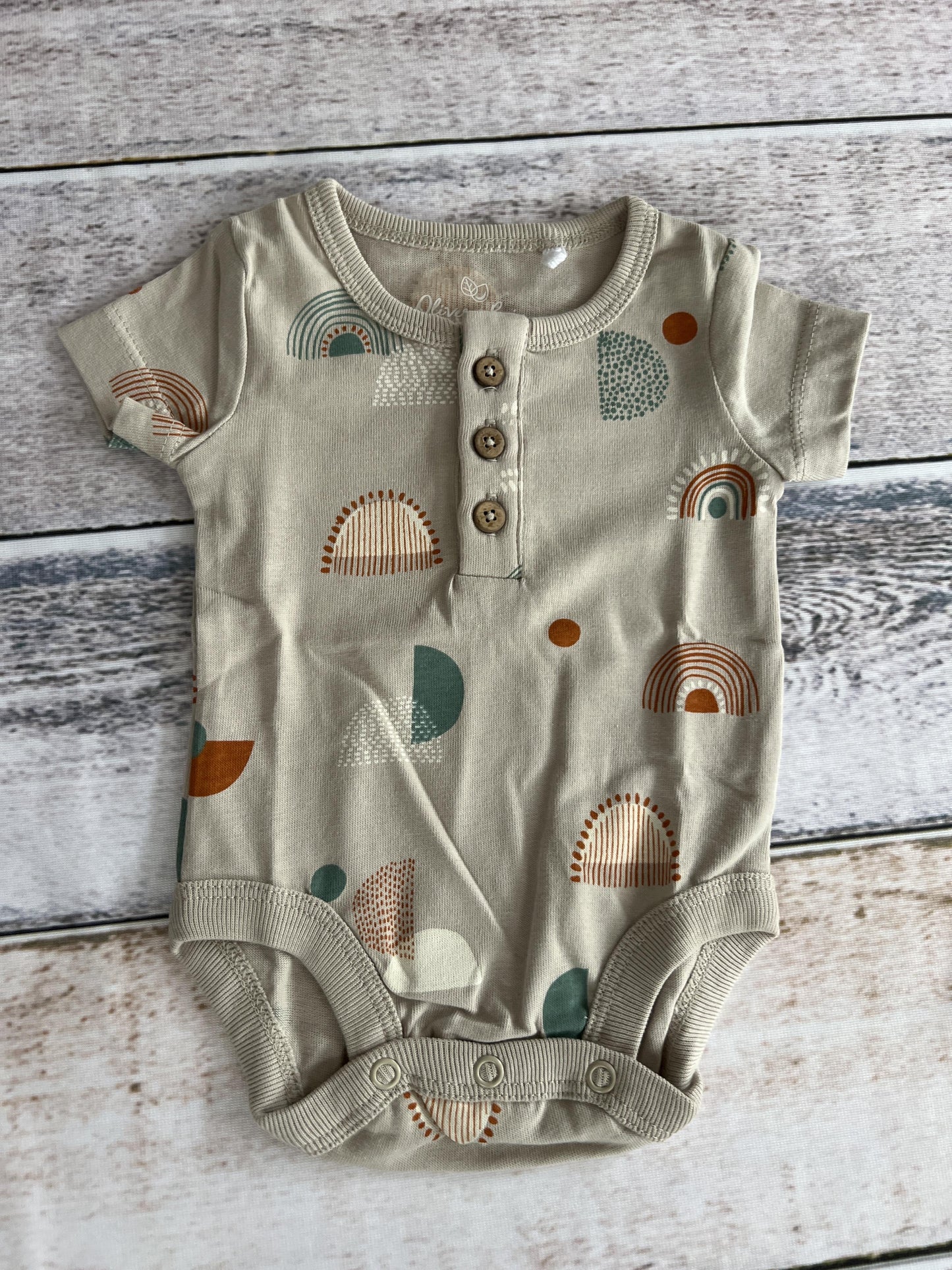 Oliver & Rain Unisex Grey | Pattern Onesie Size: Newborn Grey | Pattern