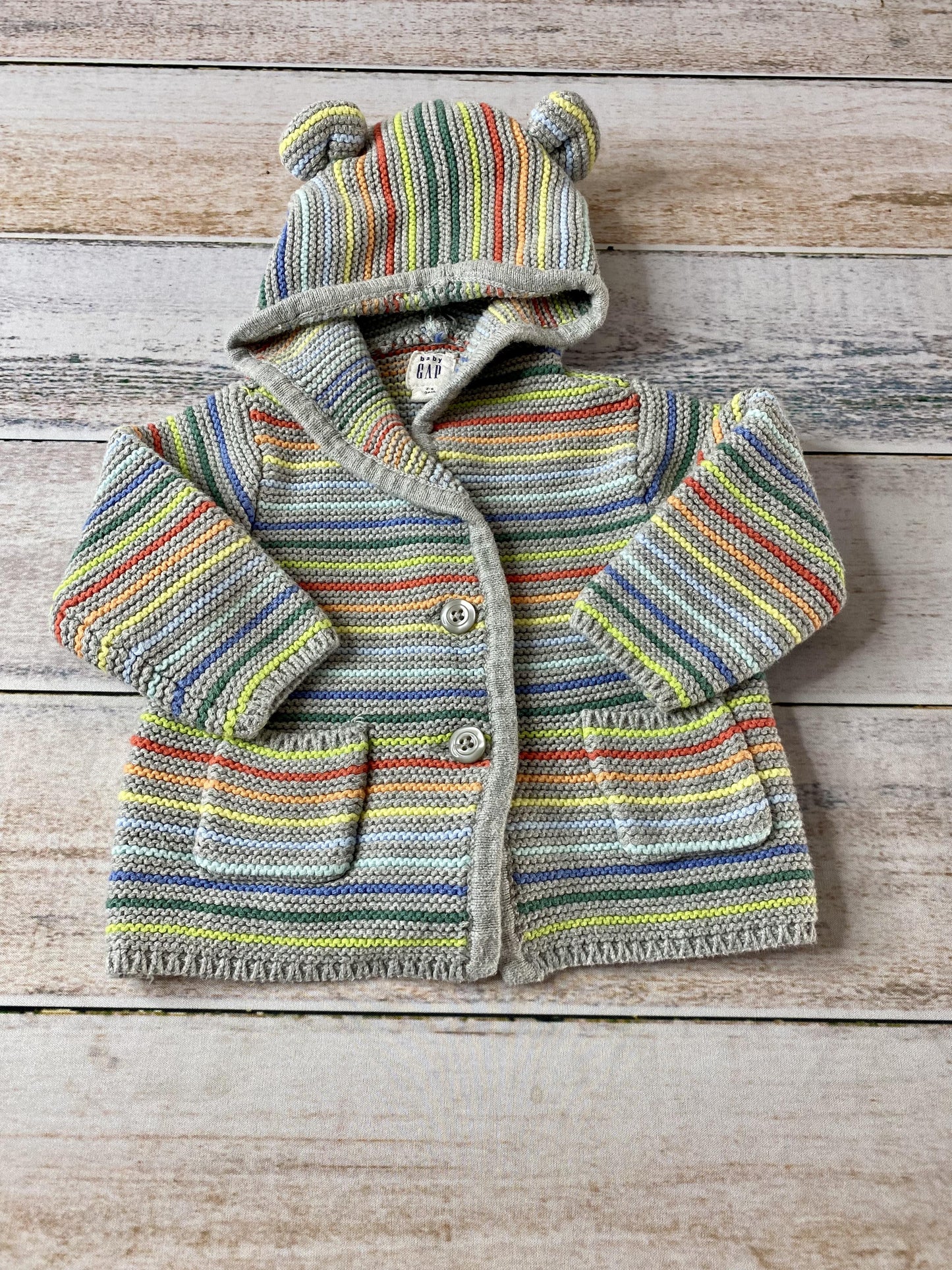 Gap Unisex Grey | Rainbow | Striped Sweater Size: 3-6 months Grey | Rainbow | Striped