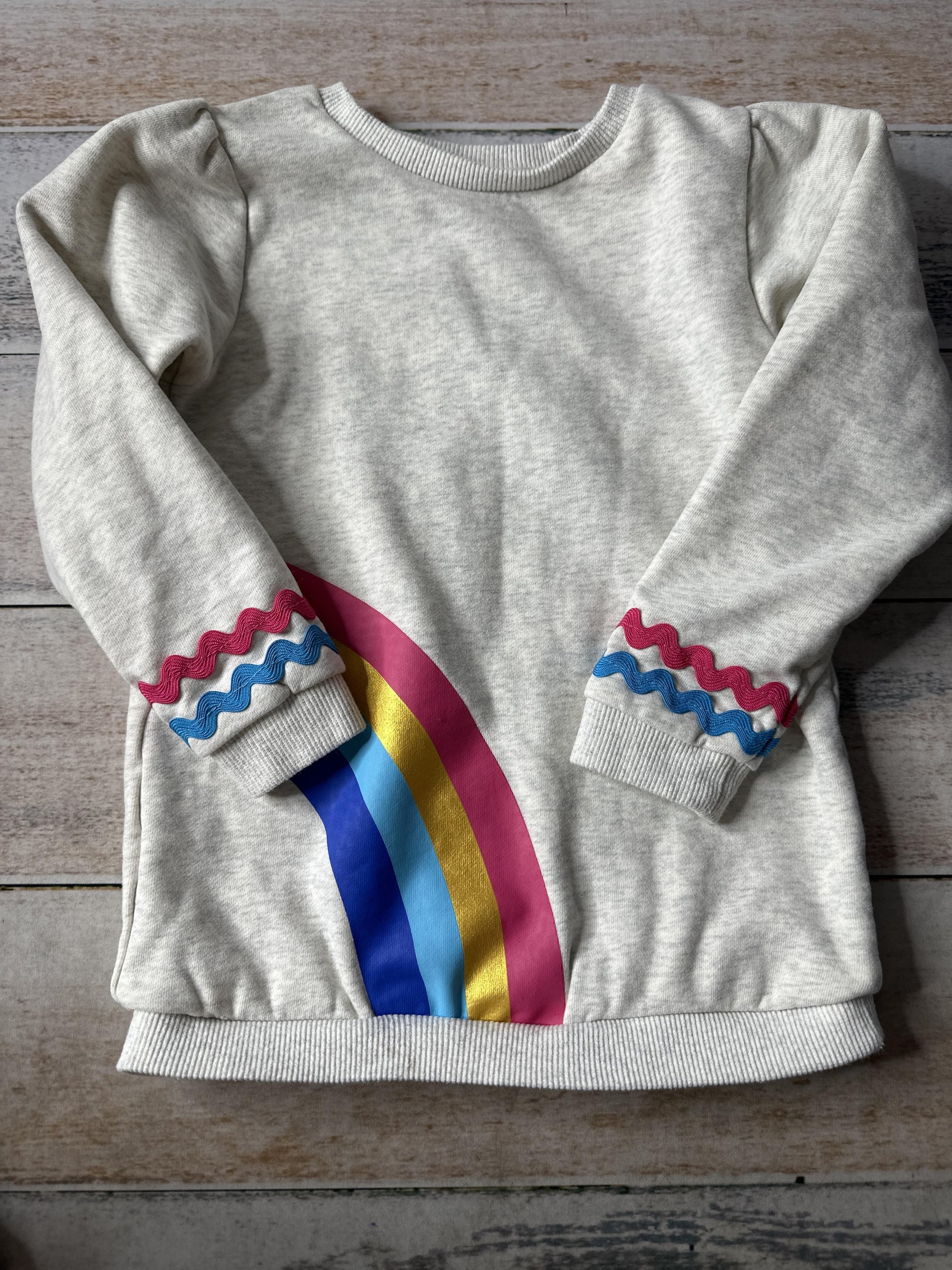 Andy & Evan Girls Grey | Rainbow Sweater Size: 5 Grey | Rainbow