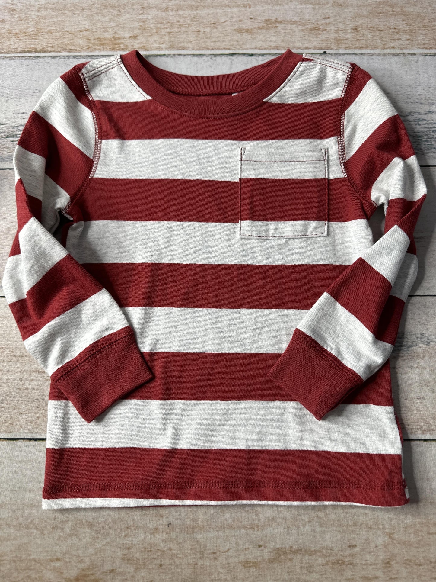 Old Navy Boys Grey | Red Long Sleeve T-Shirt Size: 3T Grey | Red