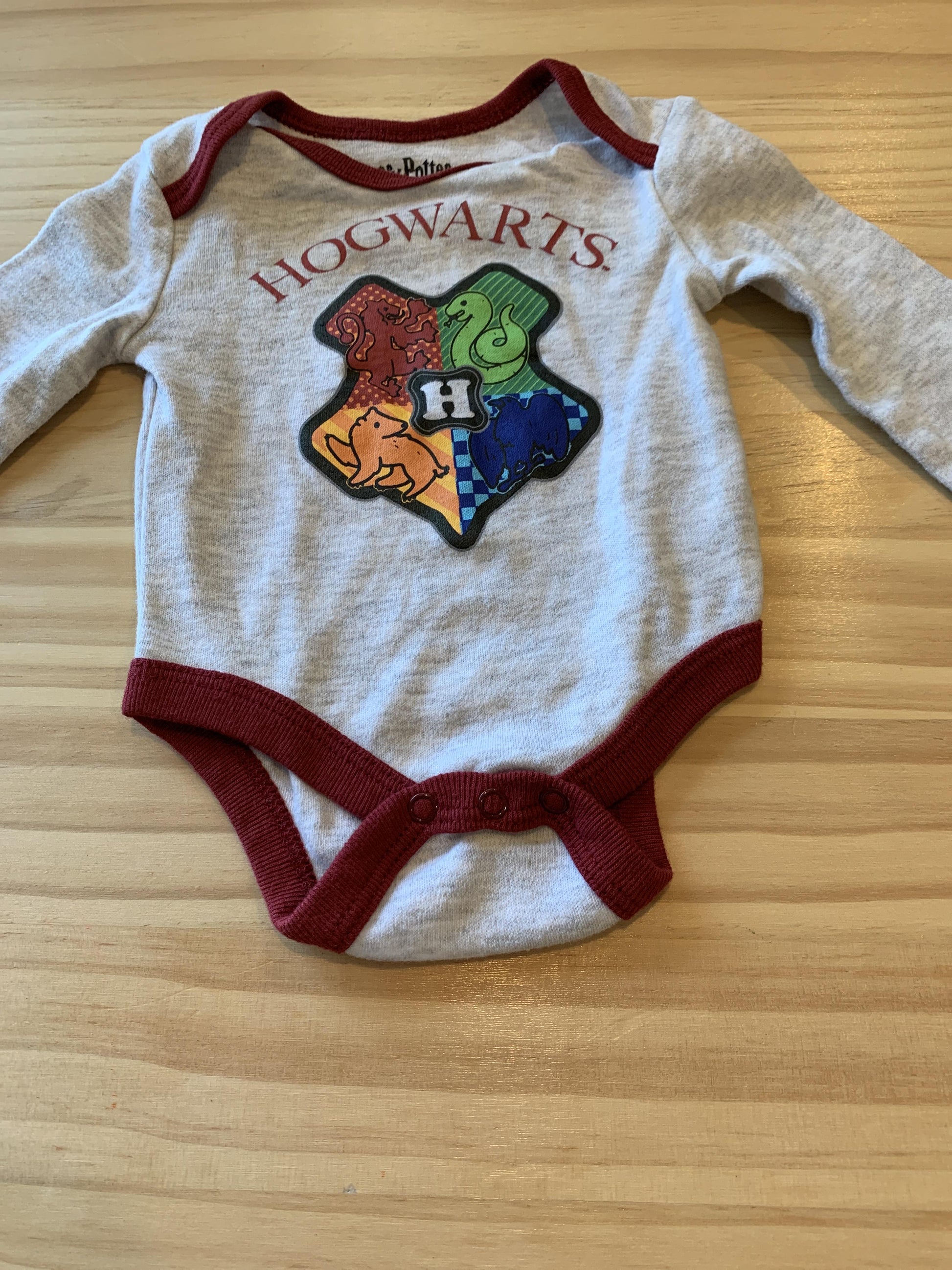 Boys Grey | Red Onesie Size: 0-3 months Grey | Red