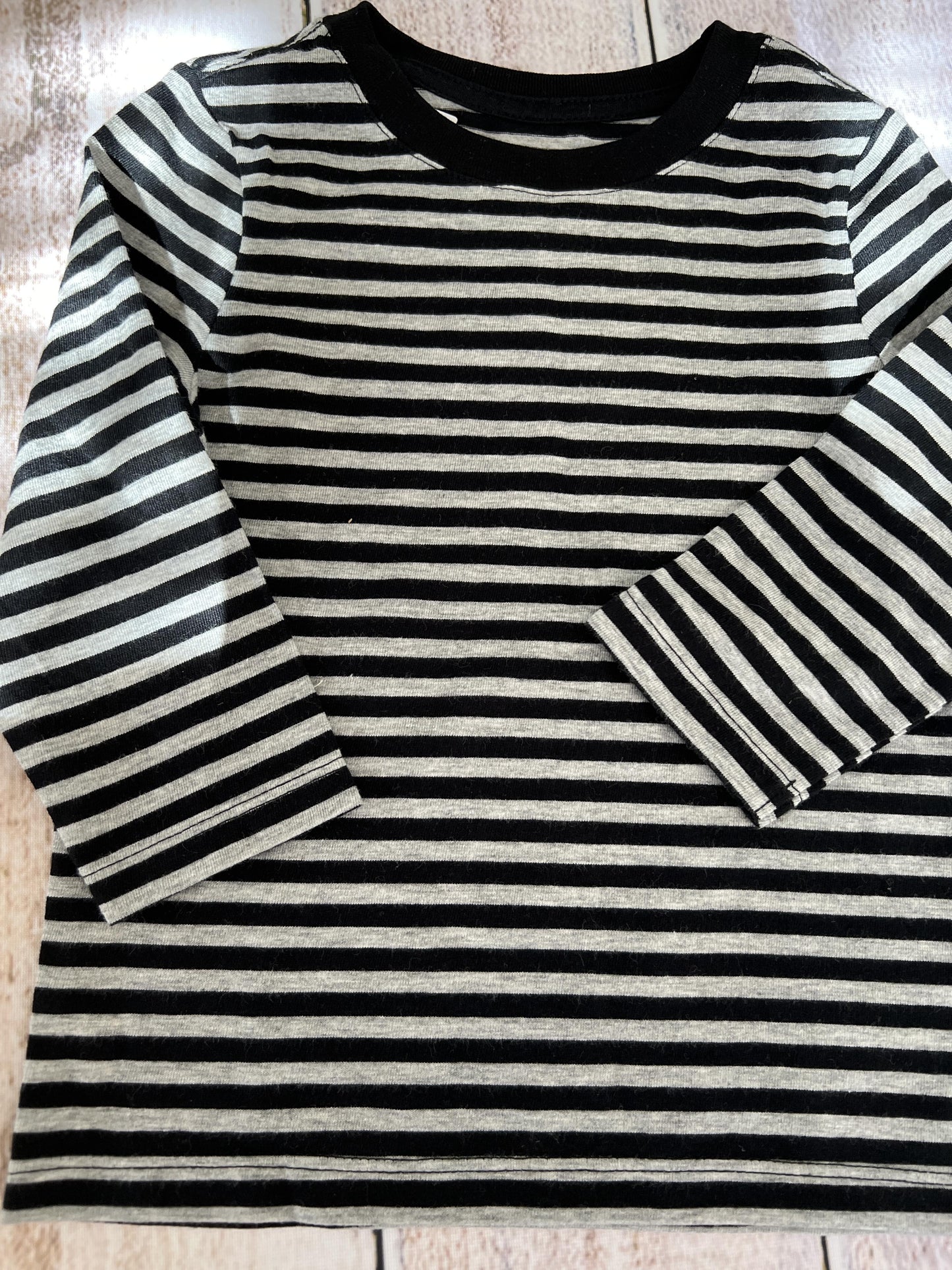 Cat & Jack Boys Grey | Royal Blue | Stripe Long Sleeve Shirt Size: 18 months Grey | Royal Blue | Stripe