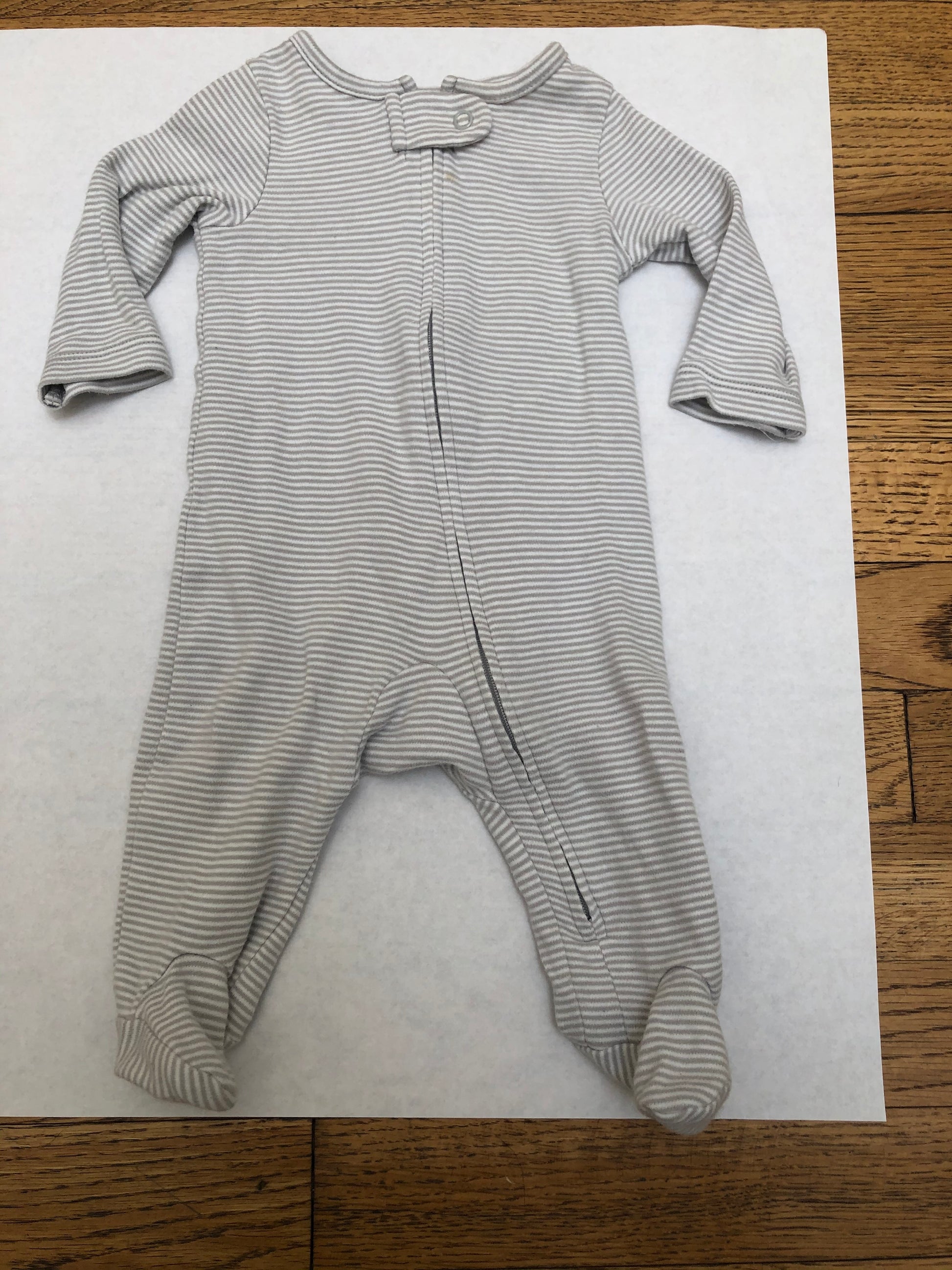 Janie and Jack Girls Grey | Stripe | White Jumper Size: Newborn Grey | Stripe | White