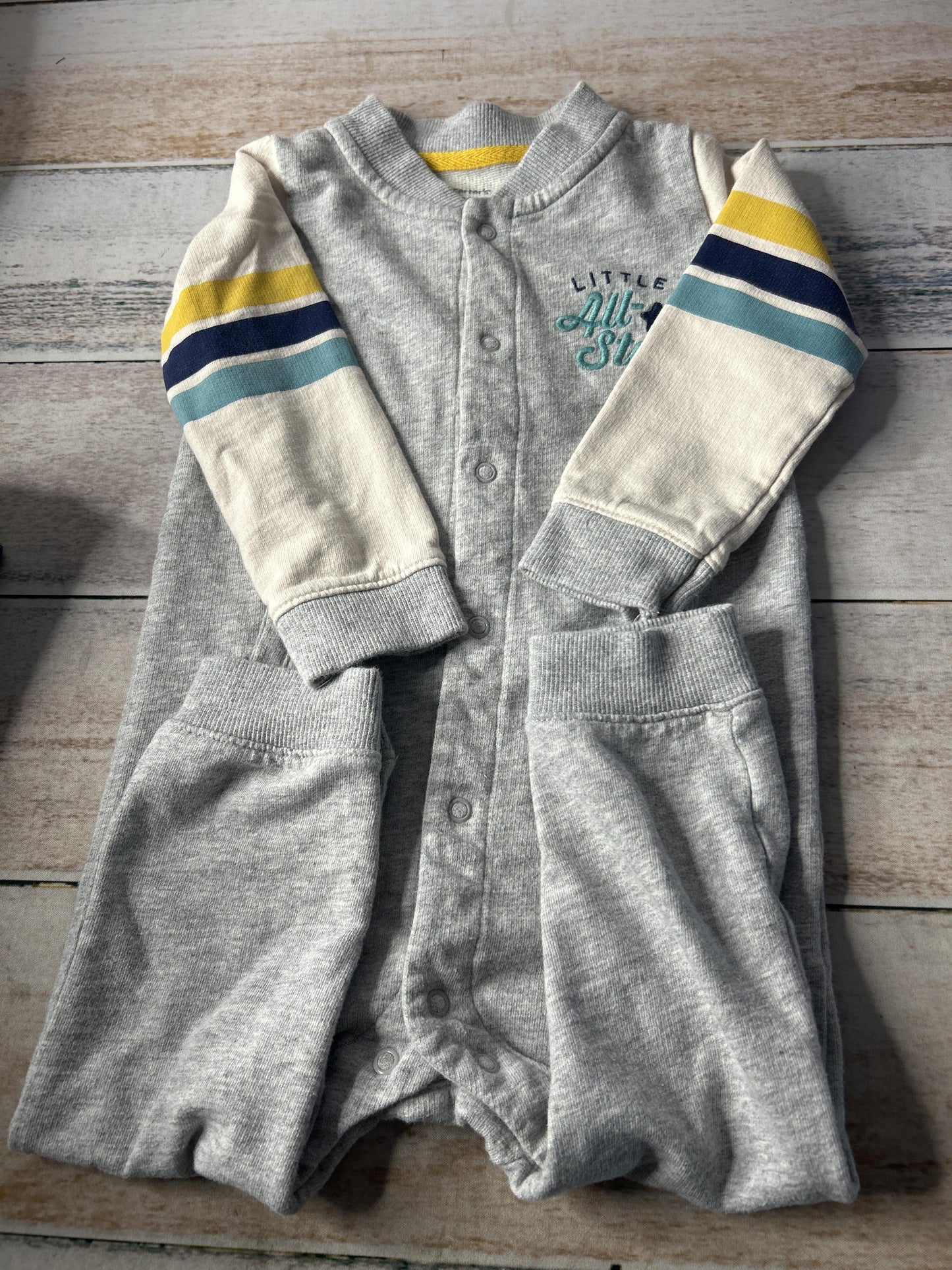 Carters Boys Grey | Striped | Yellow | Blue Long Sleeve Outfit Size: 24 months Grey | Striped | Yellow | Blue