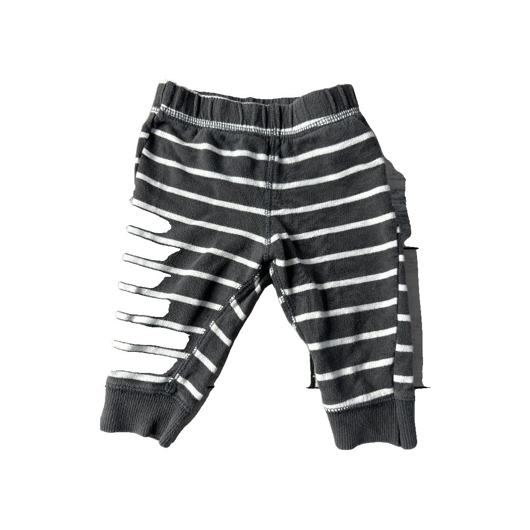 Carters Unisex grey stripes Pants Size: 6 months grey stripes
