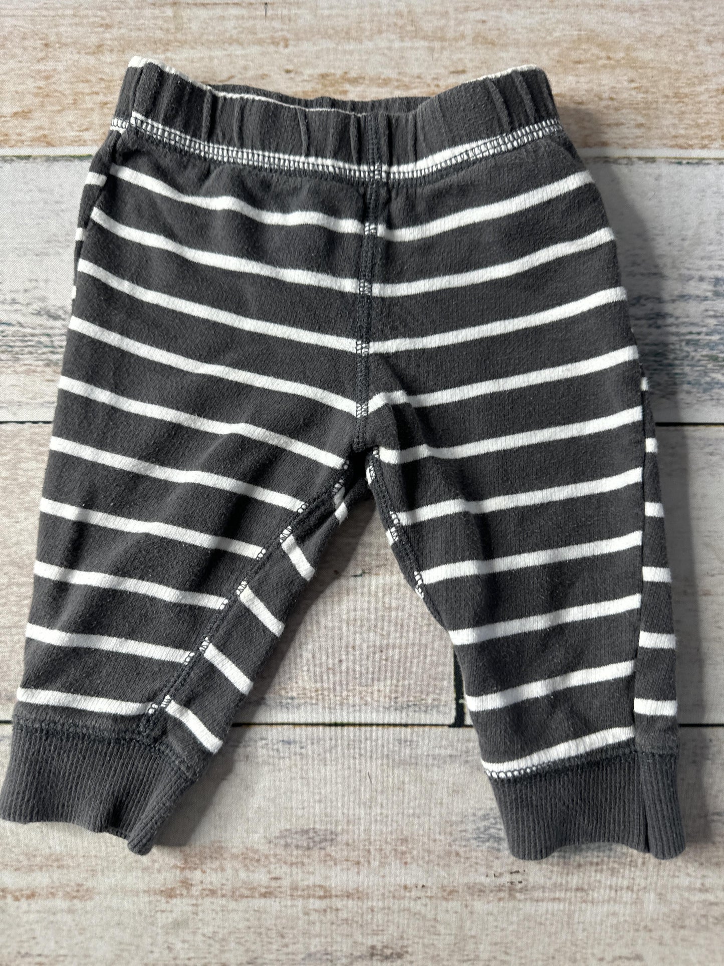 Carters Unisex grey stripes Pants Size: 6 months grey stripes