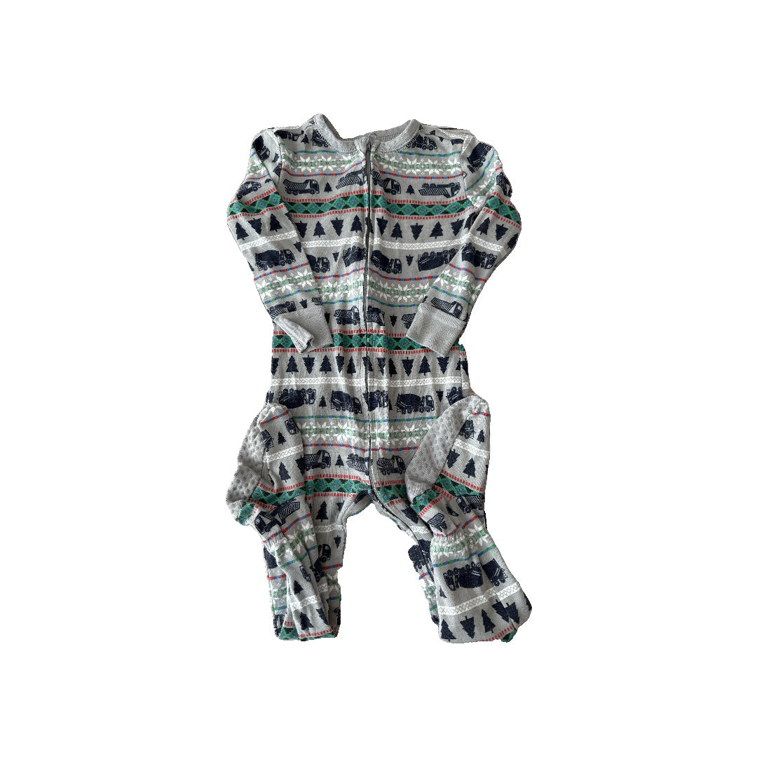 Old Navy Boys Grey | Trucks | Holiday Pajamas Size: 2T Grey | Trucks | Holiday