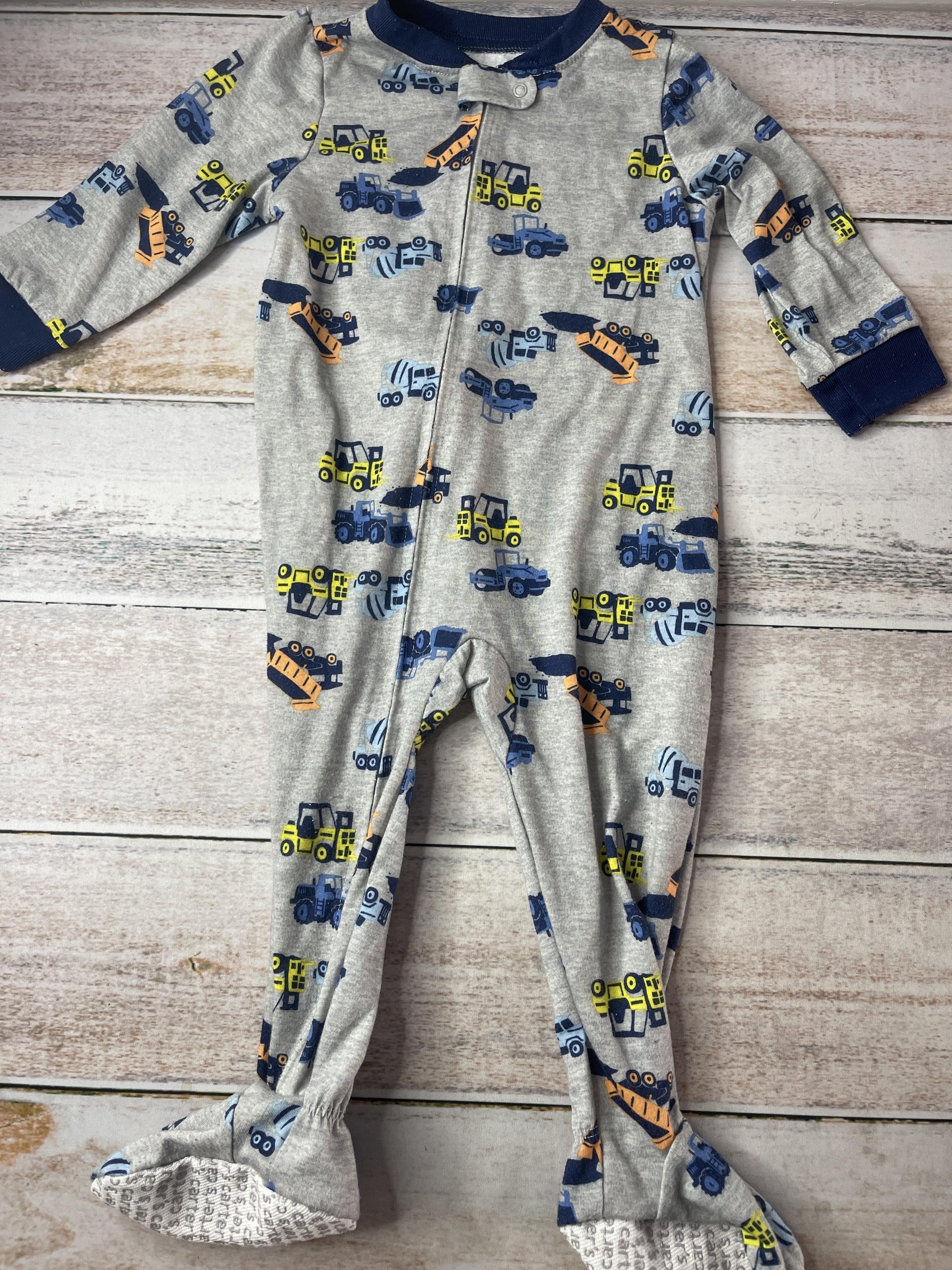 Carters Boys Grey | Trucks Pajamas Size: 18 months Grey | Trucks