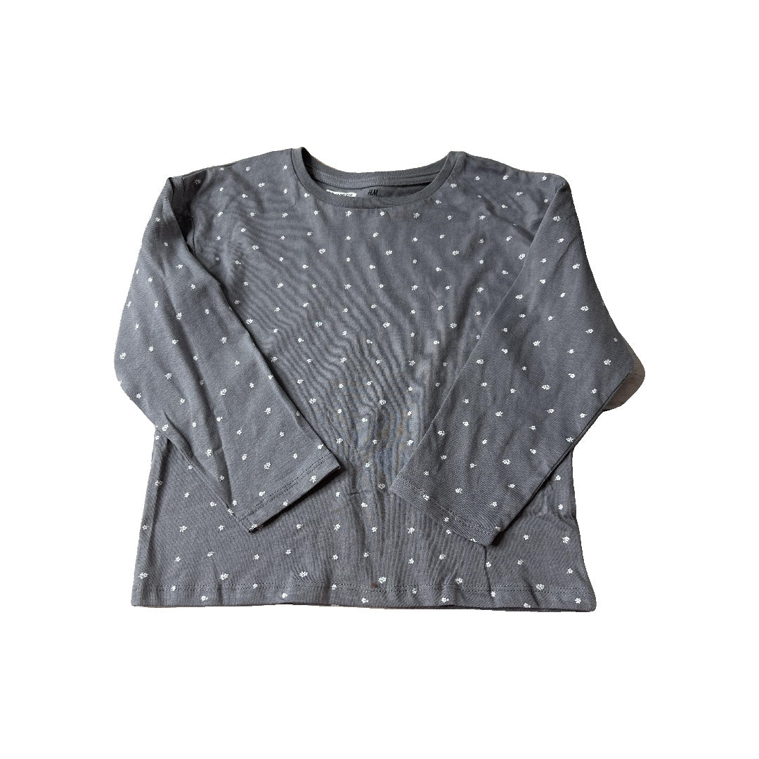H&M Girls Grey | White | Flowers Long Sleeve Shirt Size: 5T Grey | White | Flowers