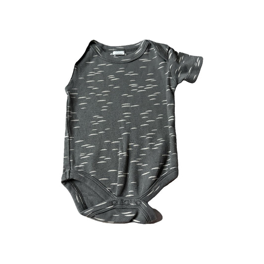 Colored Organics Unisex Grey | White | Lines Onesie Size: 3-6 months Grey | White | Lines