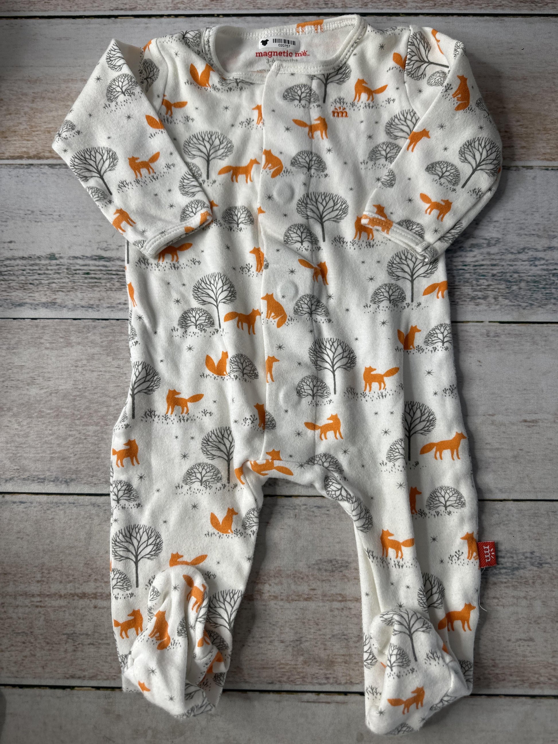 Magnetic Me Unisex Grey | White | orange Pajamas Size: 3-6 months Grey | White | orange