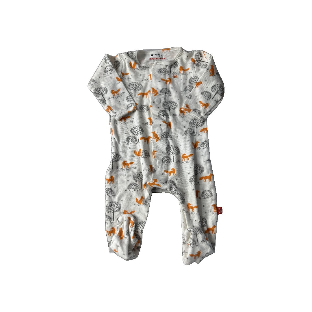 Magnetic Me Unisex Grey | White | orange Pajamas Size: 3-6 months Grey | White | orange