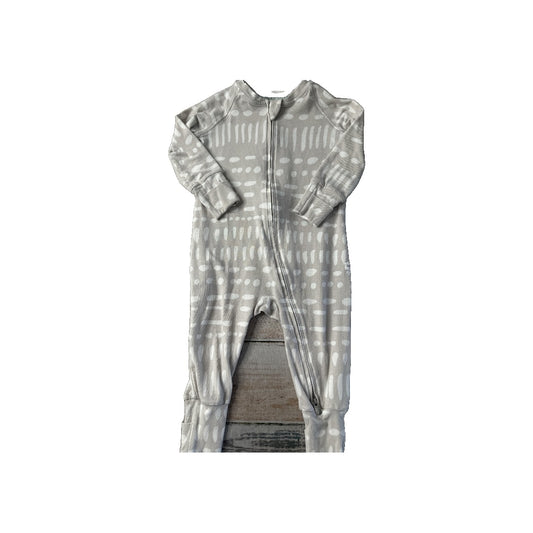 Loulou Lollipop Unisex Grey | White | Pattern Long Sleeve Outfit Size: 12-18 months Grey | White | Pattern