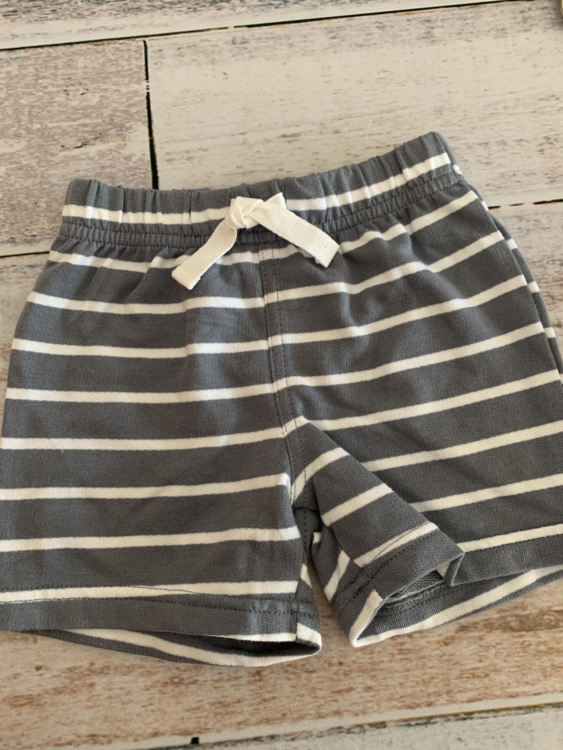 Just Born Boys Grey | White | Stripe Shorts Size: 9 months Grey | White | Stripe