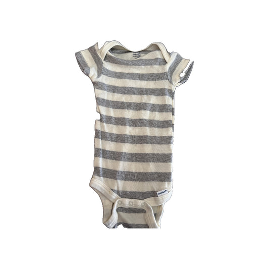 Gerber orgs Unisex Grey | White | Stripe Onesie Size: 3-6 months Grey | White | Stripe