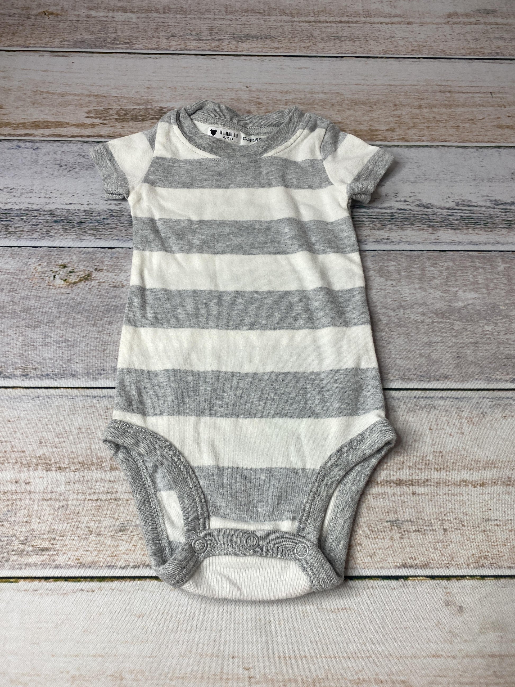 Carters Unisex Grey | White | Stripe Onesie Size: 6 months Grey | White | Stripe