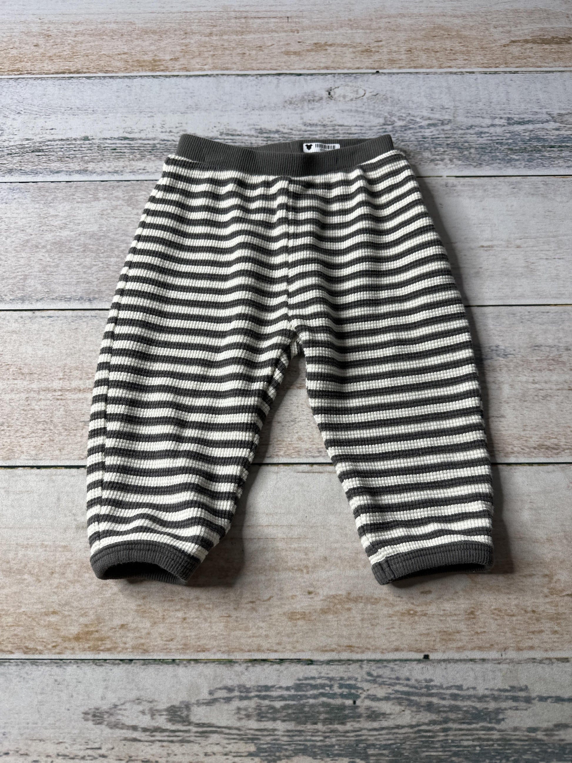 Quincy Mae Unisex Grey | White | Stripe Pants Size: 6-12 months Grey | White | Stripe