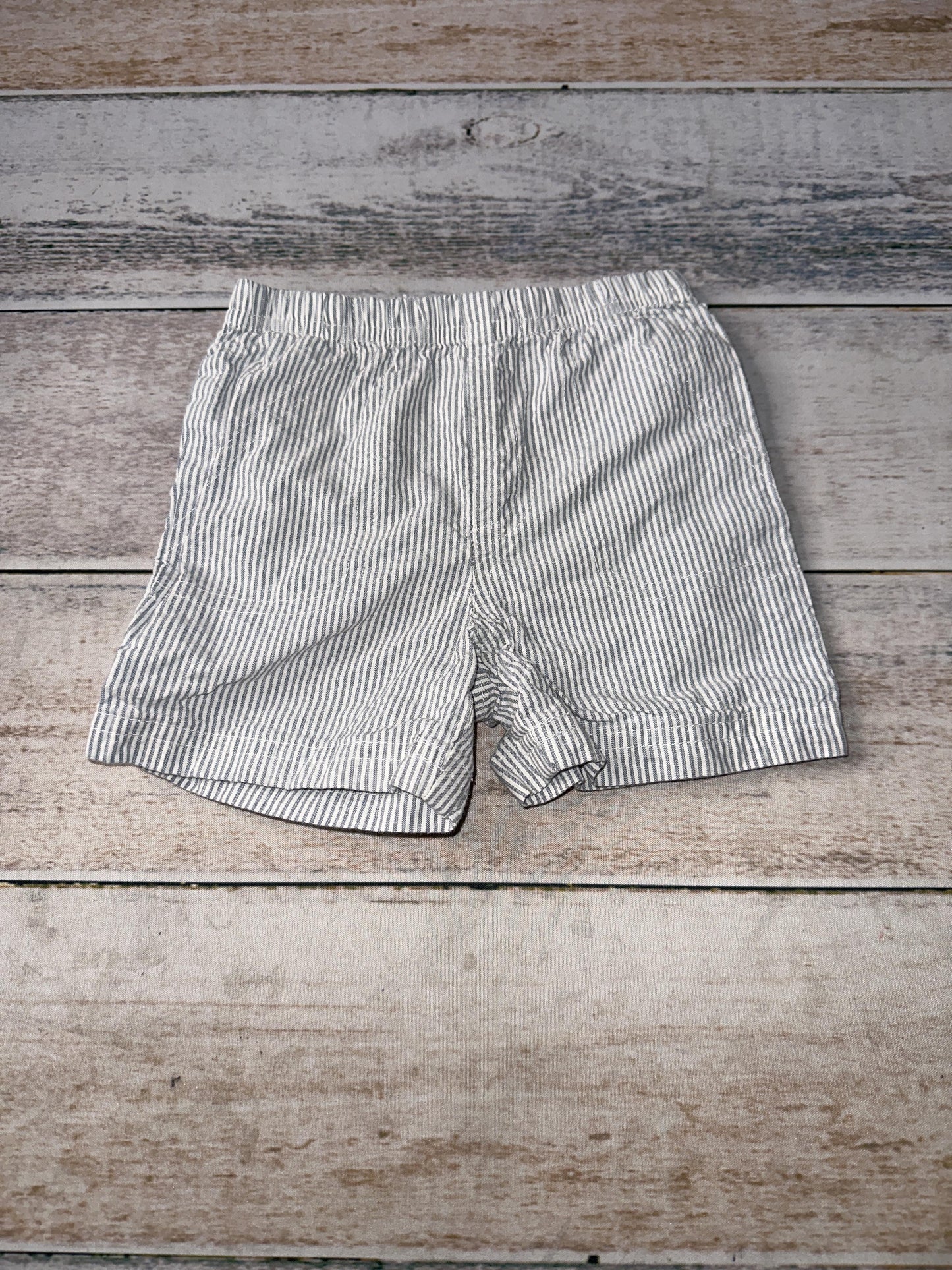 Carters Boys Grey | White | Stripe Shorts Size: 12 months Grey | White | Stripe