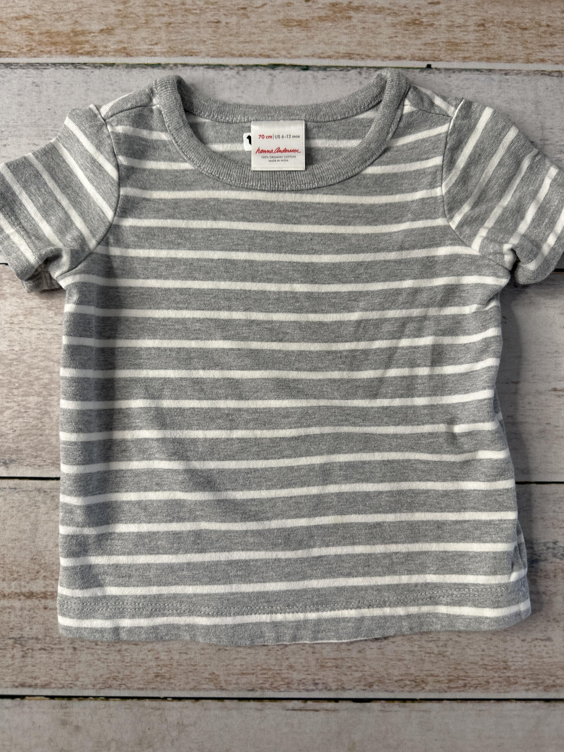 Hanna Andersson Boys Grey | White | Striped T-Shirt Size: 6-12 months Grey | White | Striped