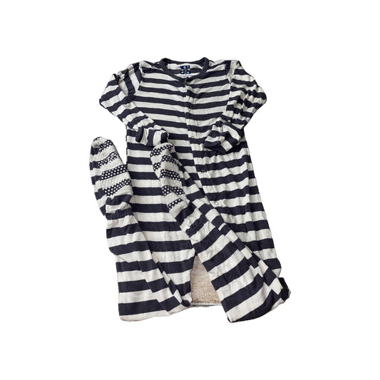 KicKee Pants Unisex Grey | White | Striped Pajamas Size: 4T Grey | White | Striped