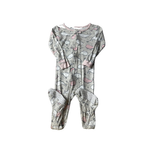 Carters Girls Grey | White | whales Pajamas Size: 3T Grey | White | whales