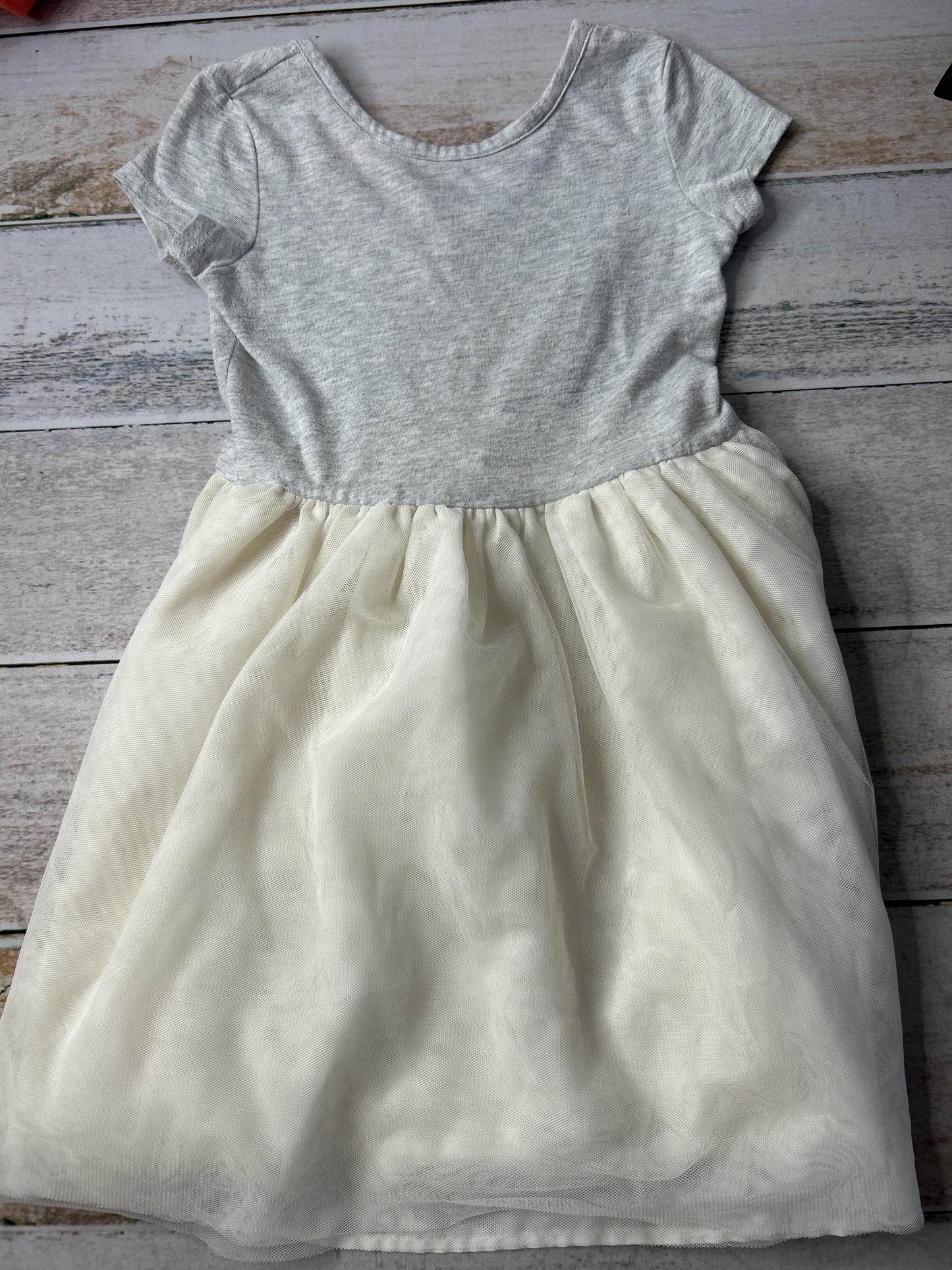 Old Navy Girls Grey | White Dress Size: 4T Grey | White