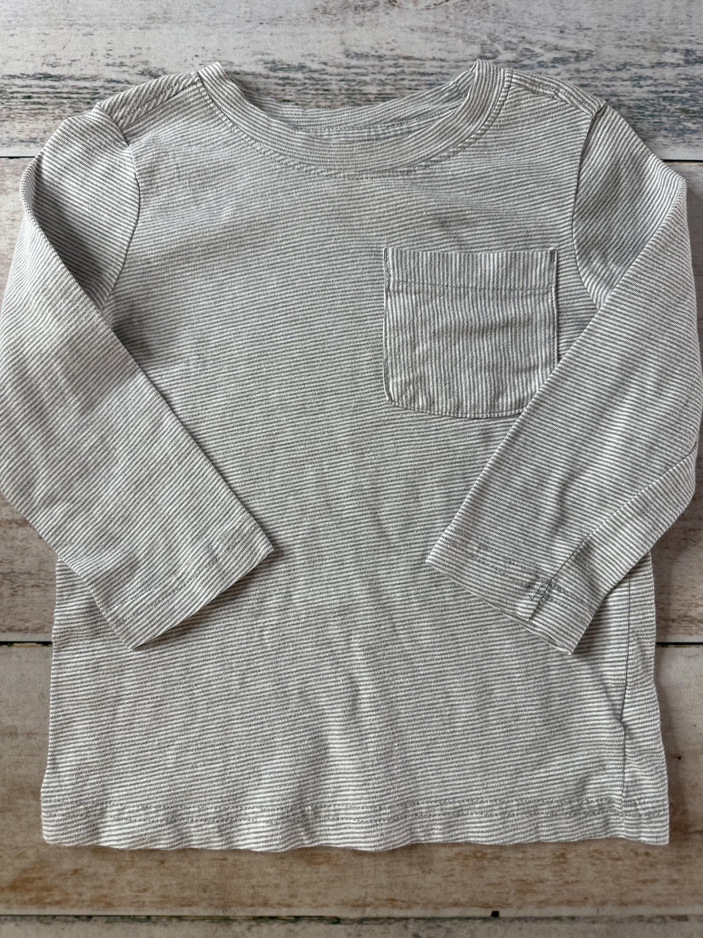 Cat & Jack Boys Grey | White Long Sleeve T-Shirt Size: 2T Grey | White
