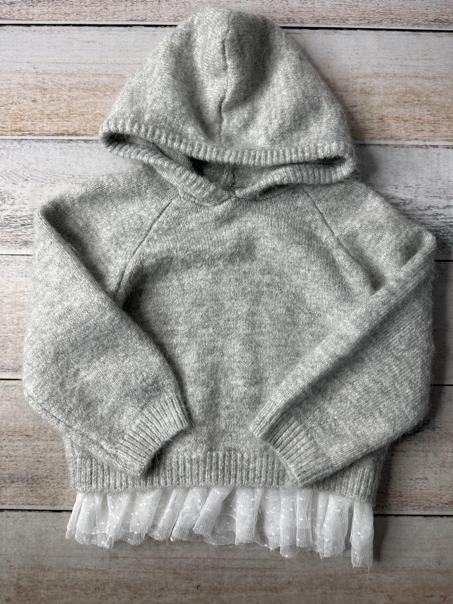 Zara Unisex Grey | White Sweater Size: 2T Grey | White