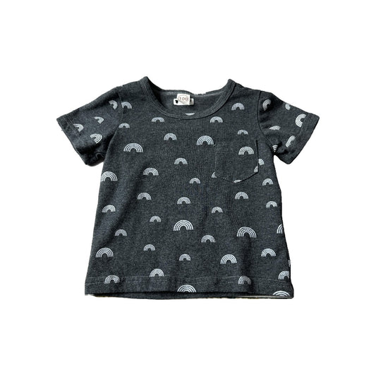 Boys Grey | White T-Shirt Size: 12-18 months Grey | White