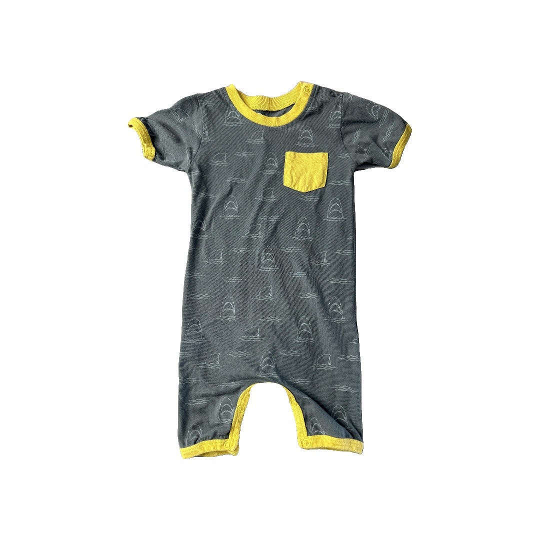 Cat & Dogma Boys Grey | Yellow Romper Size: 18-24 months Grey | Yellow