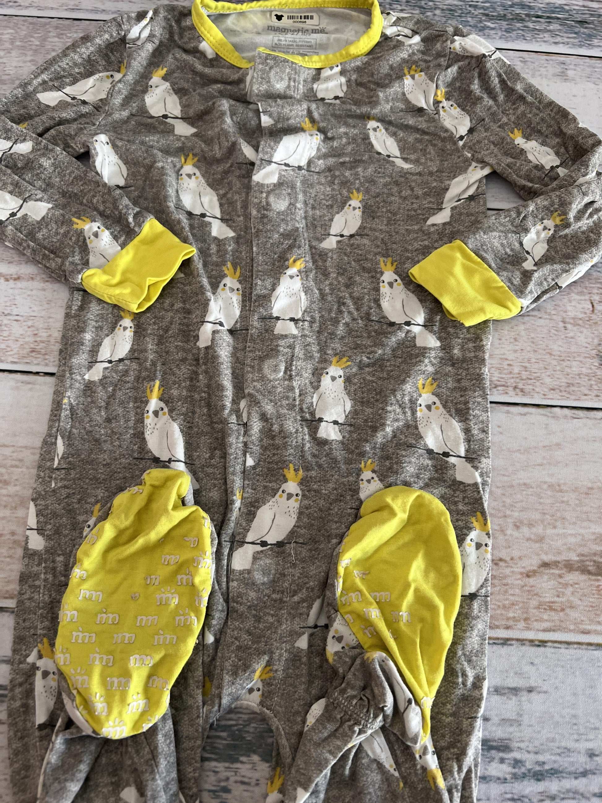 Magnetic Me Girls Grey | Yellow Pajamas Size: 12-18 months Grey | Yellow