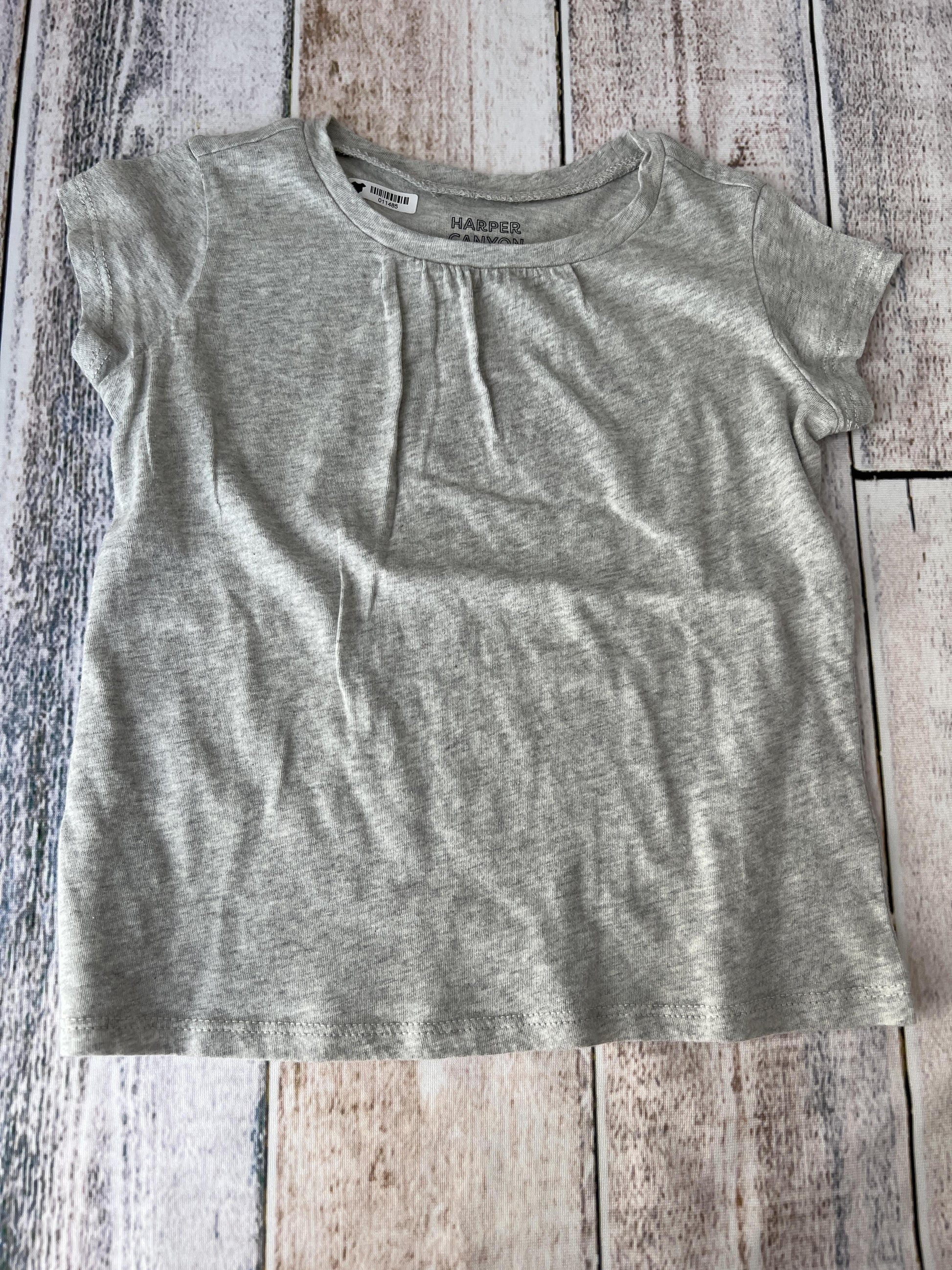 Harper Canyon Girls Grey T-Shirt Size: 3T Grey