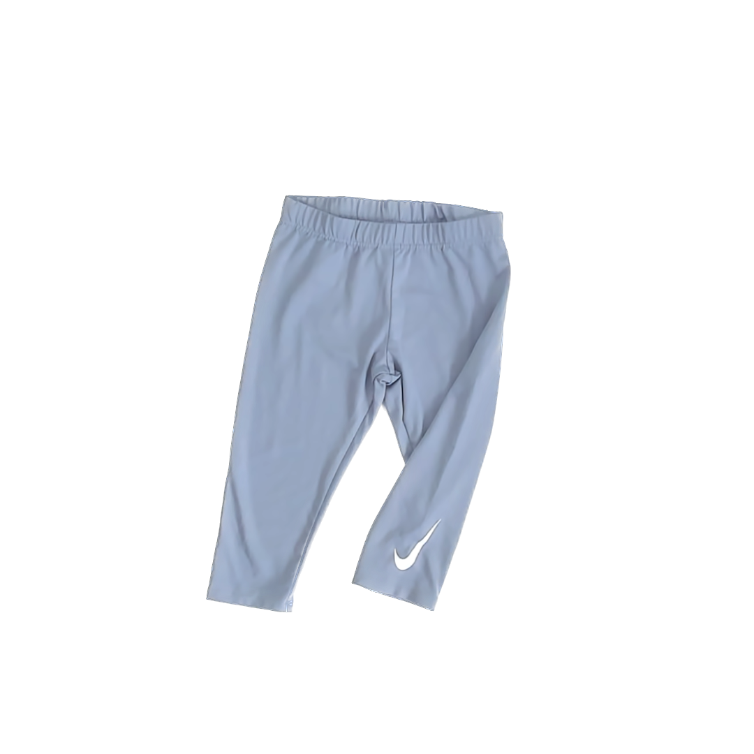 Nike Girls Grey Athletic Shorts Size: 6 Years Grey