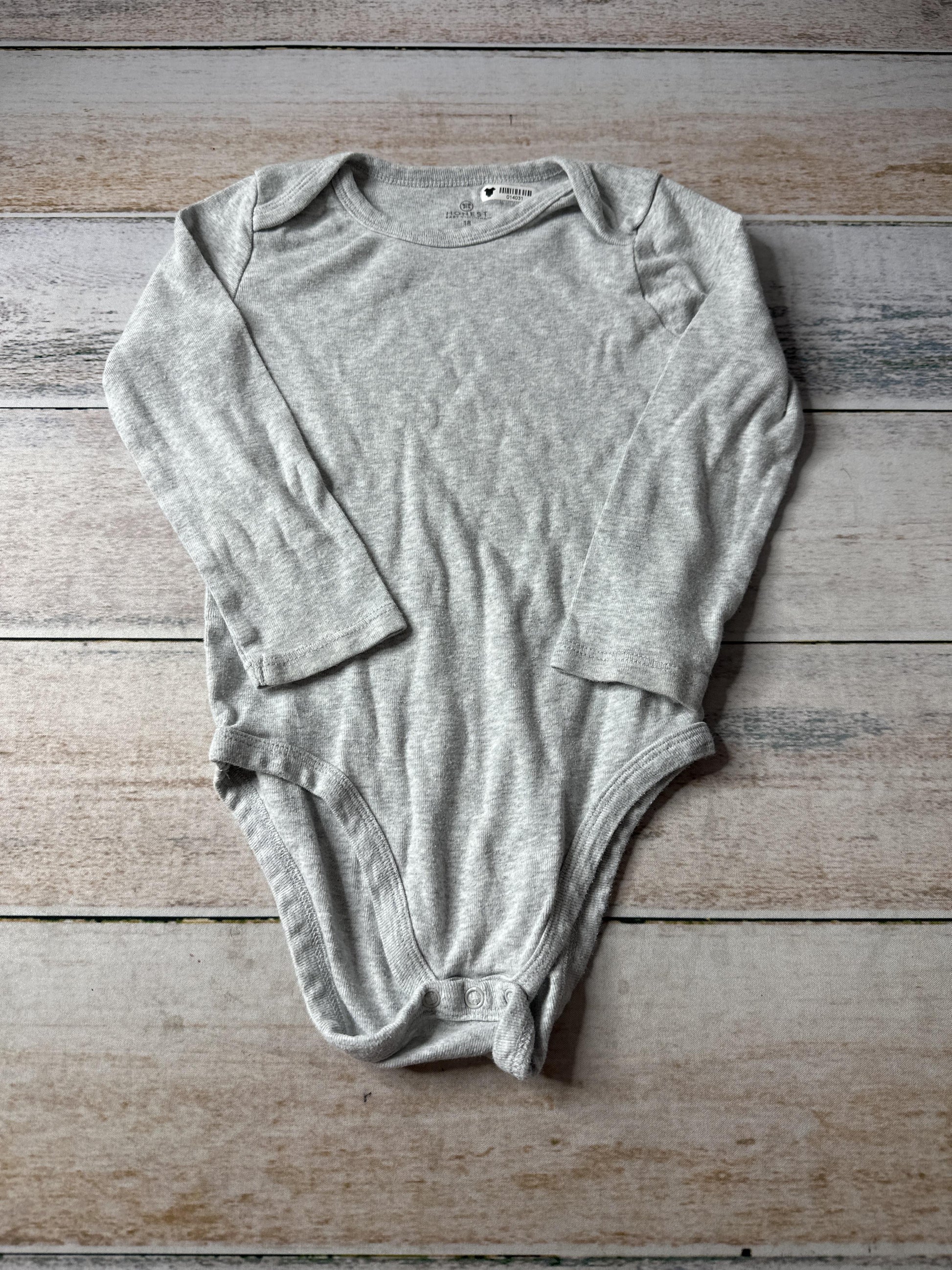 Unisex Grey Onesie Size: 18 months Grey
