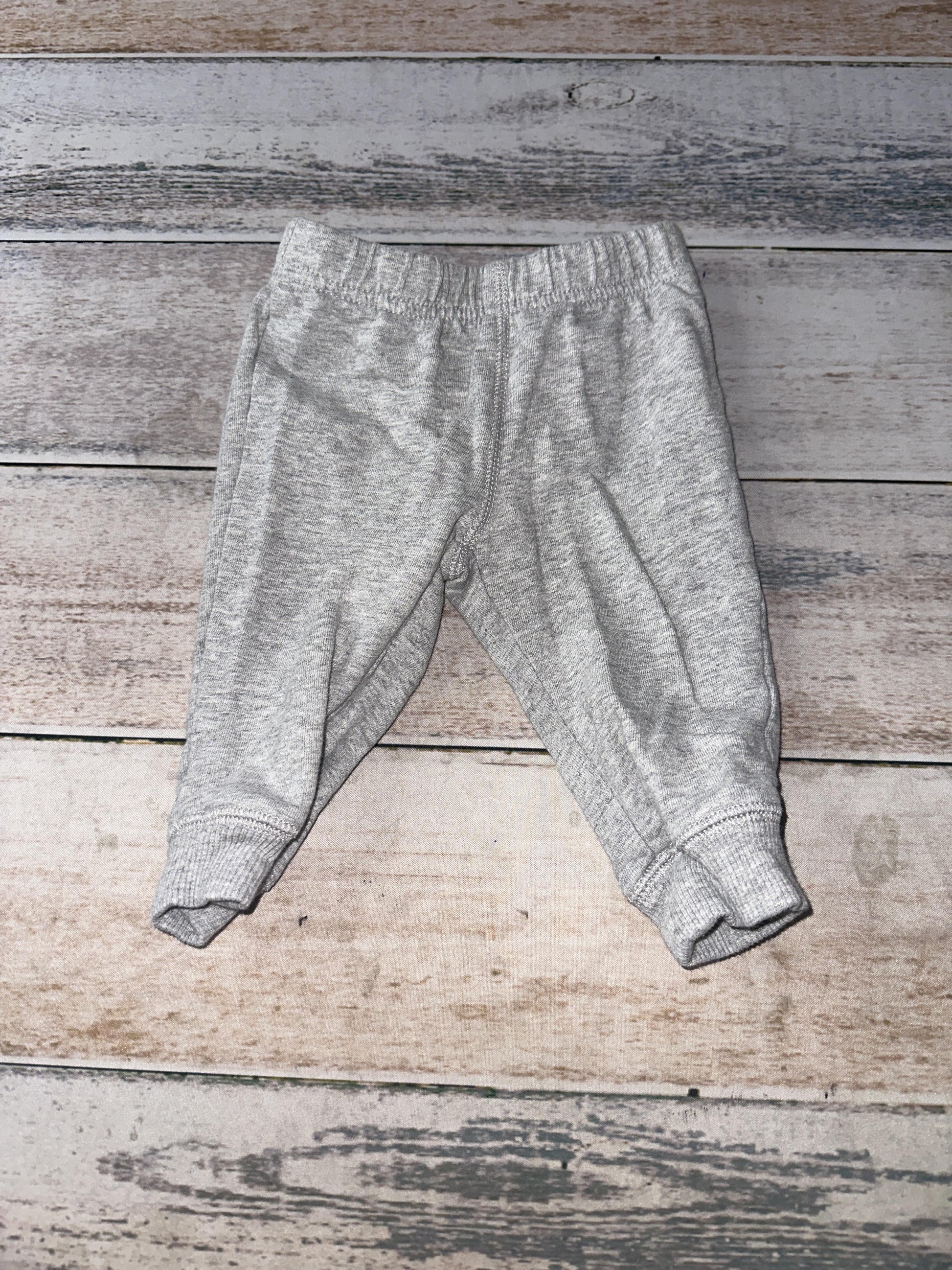 Carters Unisex Grey Pants Size: 6 months Grey