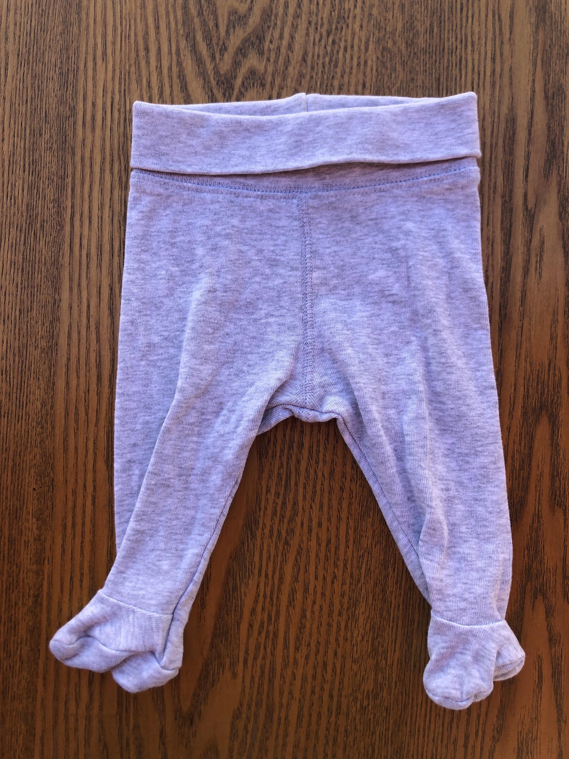 H&M Girls Grey Pants Size: Newborn Grey