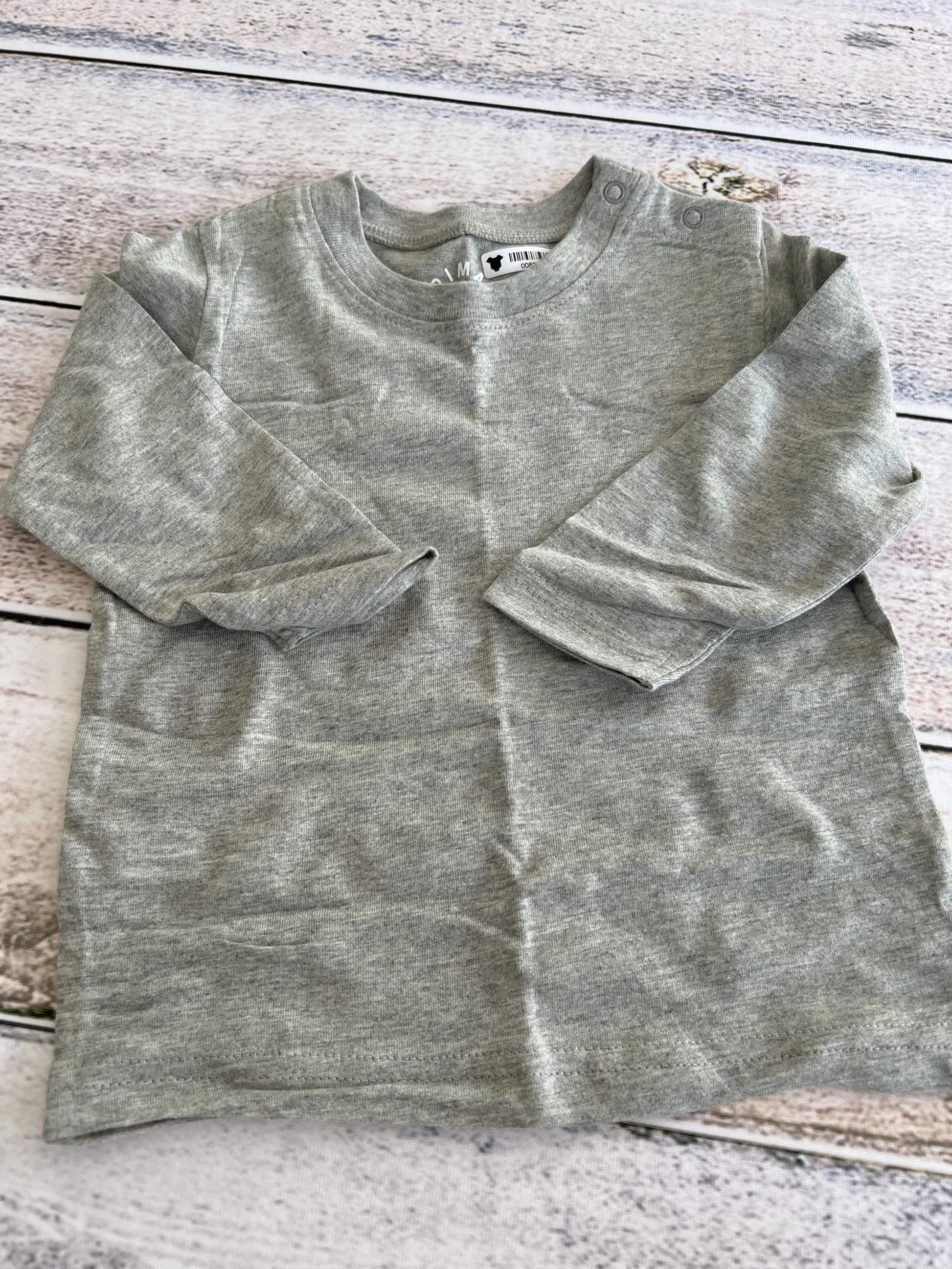 Primary Unisex Grey Long Sleeve Shirt Size: 6-12 months Grey