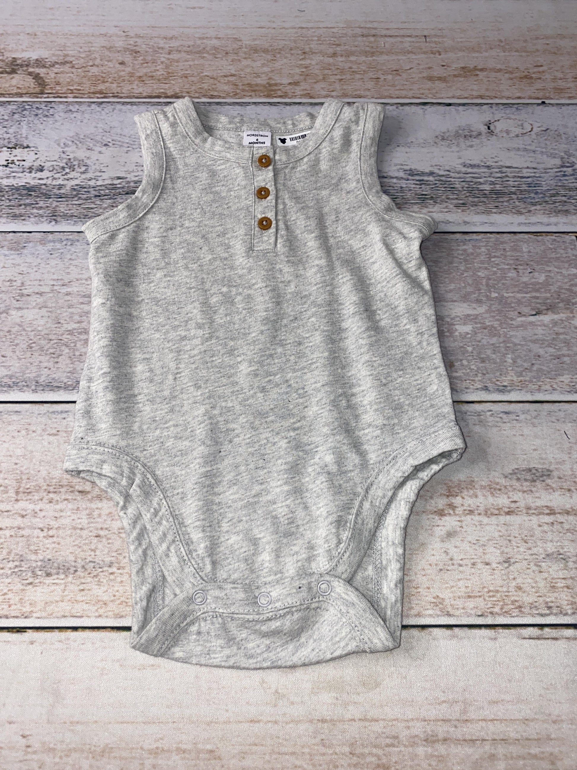 Nordstrom Boys Grey Onesie Size: 6 months Grey